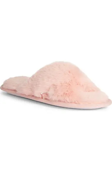 Nordstrom Snuggle Plush Faux Fur Slipper (Women) | Nordstrom | Nordstrom