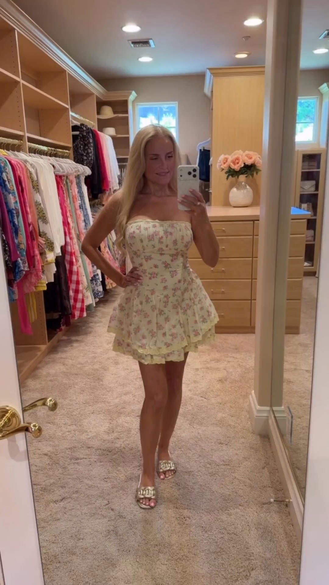 A soft and pretty yellow floral mini dress 💛

#LTKdayinmylife #LTKgrwm #LTKootd