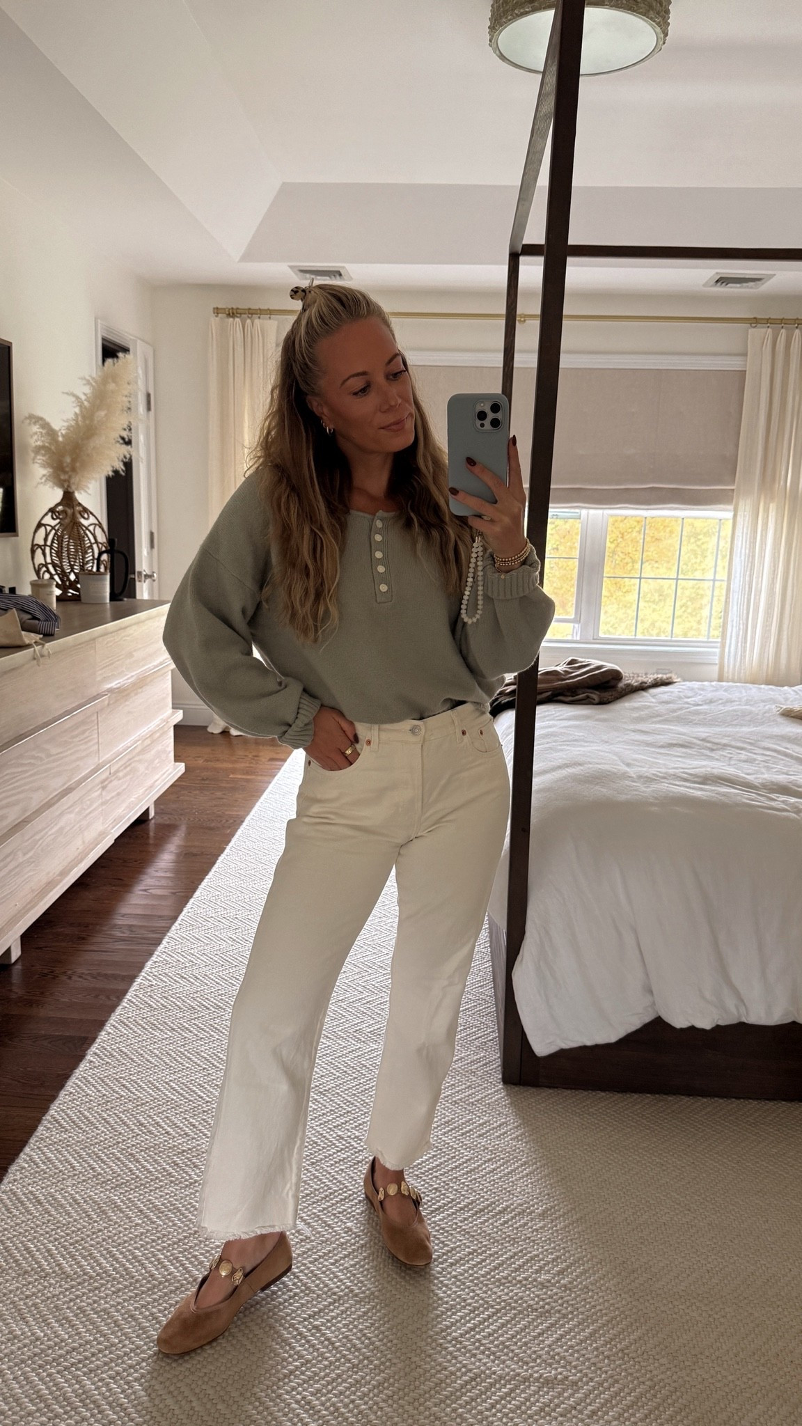 Abercrombie Henley sweater with straight leg jeans & dolce vita flats! size up to M in sweater for slouchier fit @abercrombie

#LTKootd #LTKdayinmylife