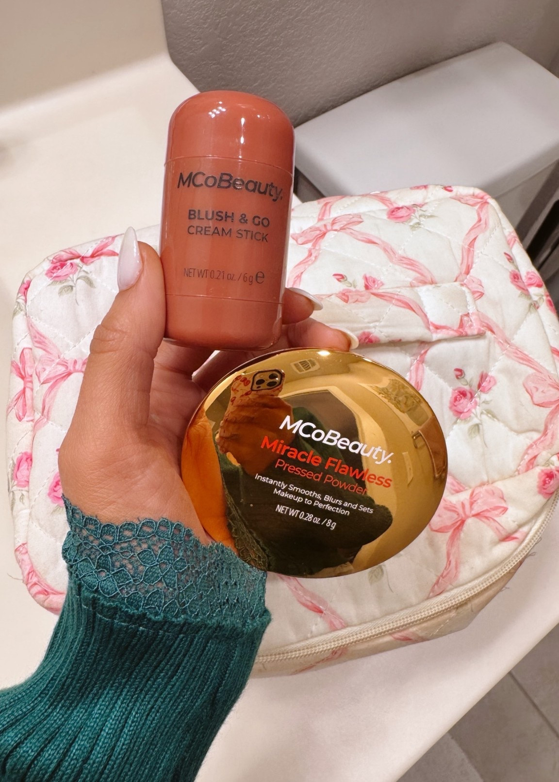 Target circle day deals are live! 🎯 been using these two makeup products and LOVE! Everything from this brand is currently on sale! @Target 

Pressed powder: shade 2
Cream blush: shade terracotta 

Makeup. Beauty products. Mco beauty. Target finds. Target beauty. Target sale. Sale alert


#LTKBeauty #LTKSaleAlert