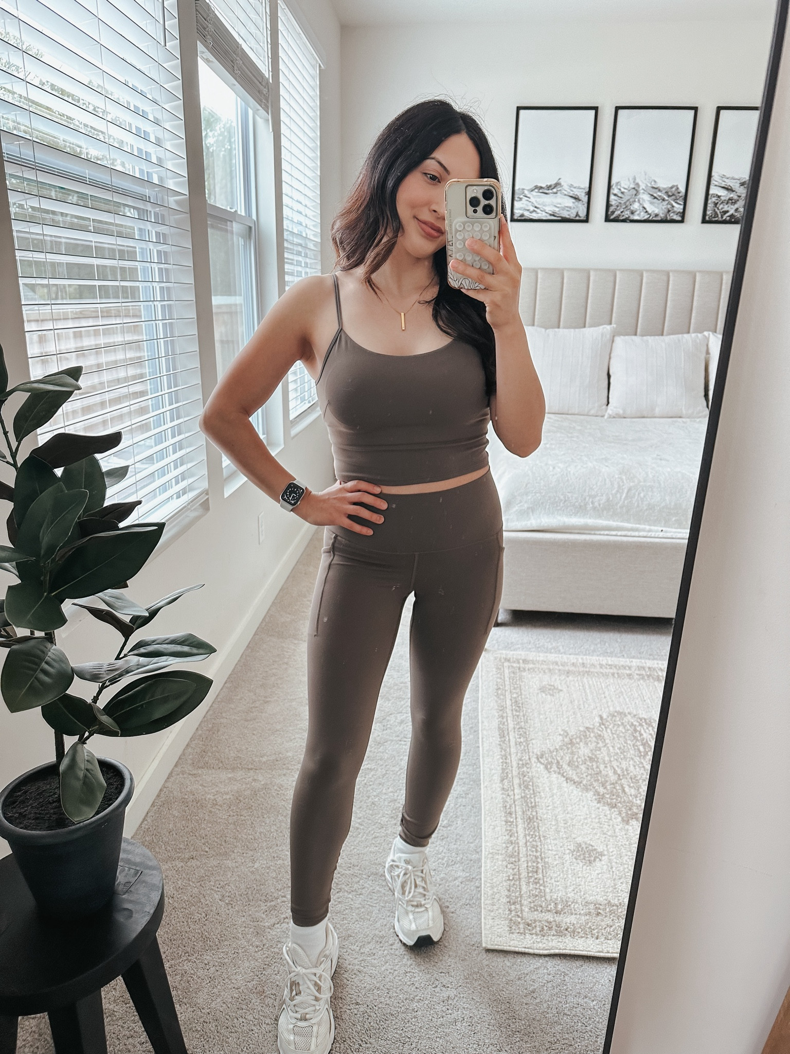 Sports tank
Sports bra
Workout Leggings with pockets 
Neutral set (more color options)


#LTKFindsUnder50 #LTKFitness #LTKActive