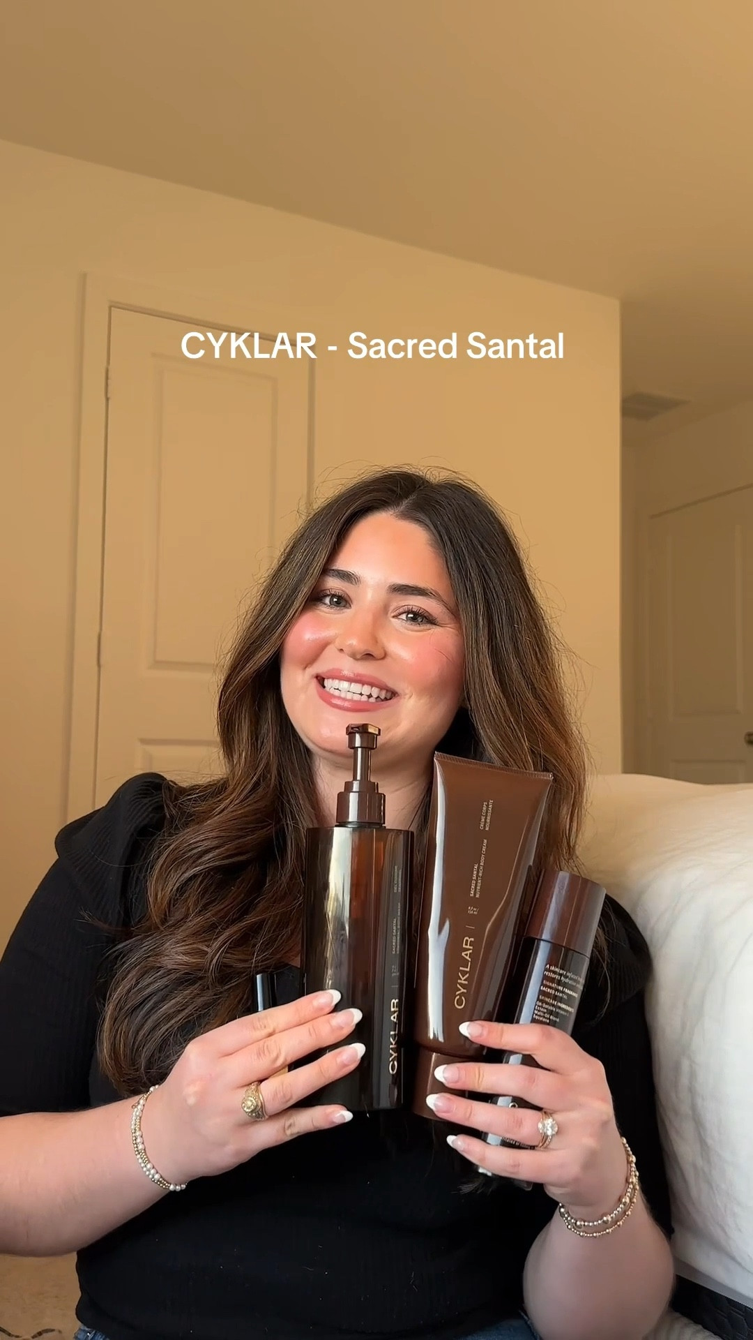 All my October favorites from this month!

New balances recommendations, new balance 740s, hair sanities, Sephora sale favorites, amika hair mask, soul food hair mask, living proof, living proof dry shampoo, cyklar best scent, collar sacred santal, whose blush, rhode pocket blush, saie glowy super gel, eye mask, heated eye mask, aerie workout set, aerie athelisure, aerie offline. 

#LTKActive #LTKBeauty #LTKShoeCrush