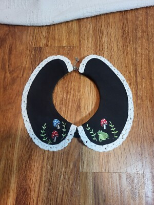 Hot Topic Mushrooms And Frog Embroidered Detachable Collar/Choker W/ Lace  | eBay | eBay US