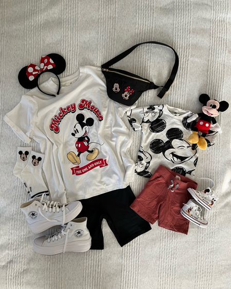 Another of my Mickey tees have been restocked this year!! & linking up my Fanny pack, Mickey socks and Ollie’s custom shoes! 🖤🖤

Disneyworld, Disney style, Mickey tee, Mickey Mouse 

#LTKunder50 #LTKkids