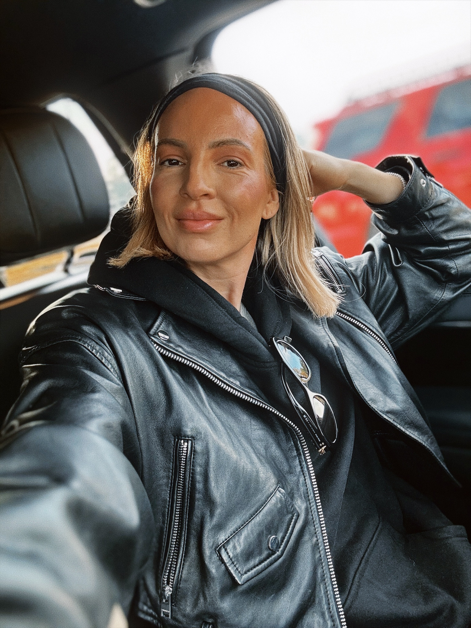 Wearing a medium in the sweatshirt for an oversized feel. Wearing a small in the leather jacket. Wearing a small n the leggings.

#LTKActive #LTKFitness #LTKFindsUnder50