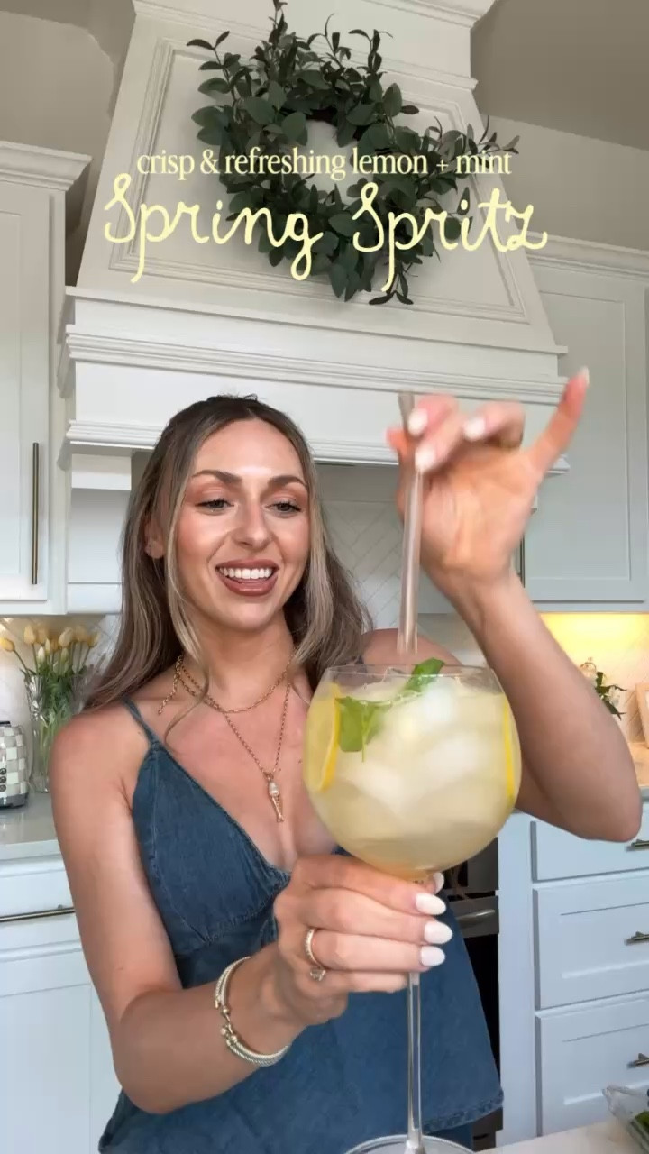 This spring spritz was chefs kiss! 🍃✨💛

#LTKdayinmylife