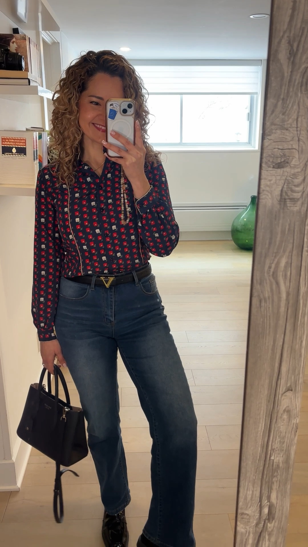 A polished smart casual look featuring a printed blouse, straight-leg jeans, and classic loafers. Perfect for casual office days or everyday elegance. A simple outfit formula that balances comfort and sophistication.


#LTKjeans #LTKmodest #LTKcanada