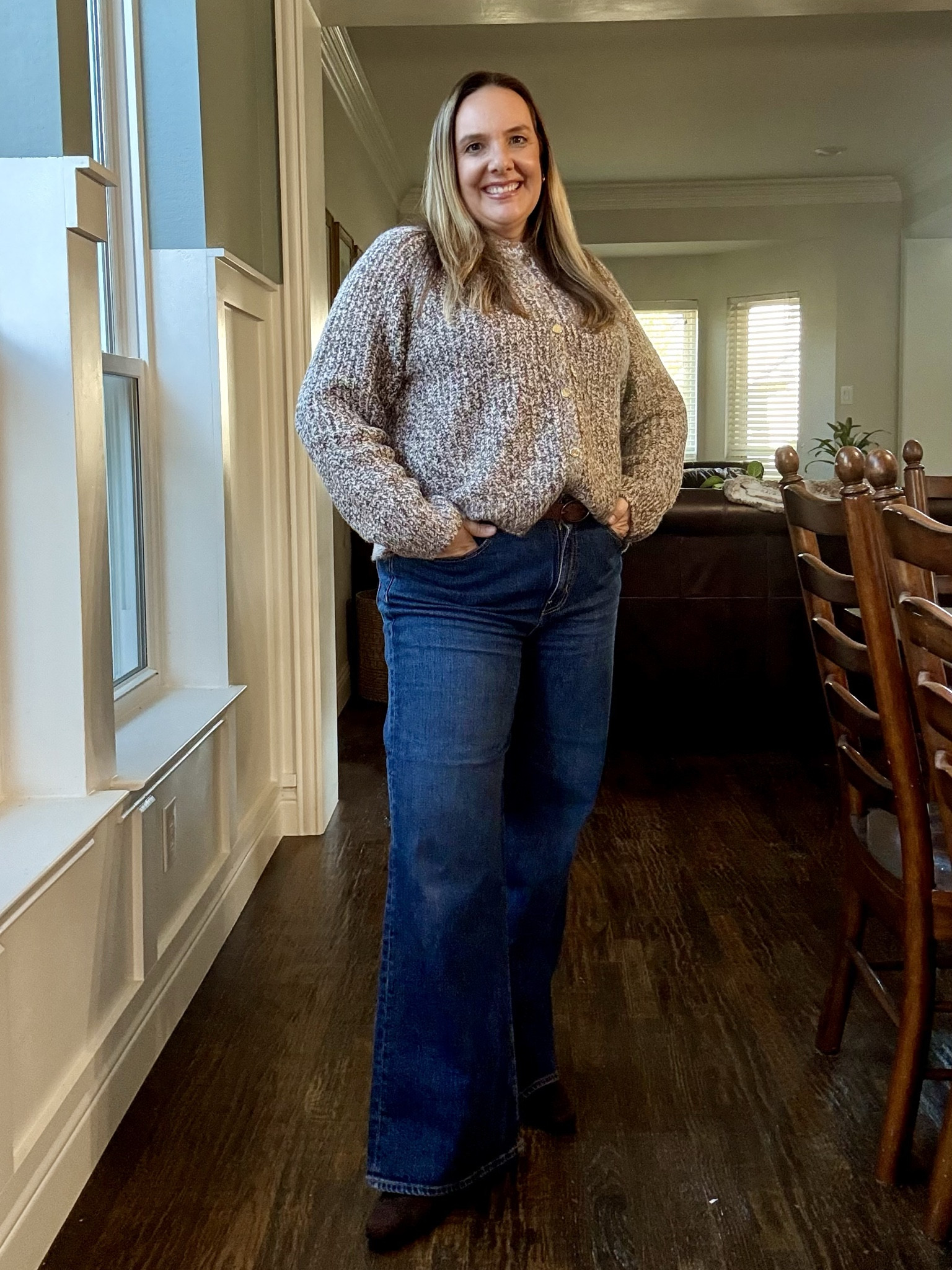 Kristy also loves the
@abercrombie sweater! Wearing @nordstrom jeans and @target boots

#LTKMidsize #LTKFindsUnder100