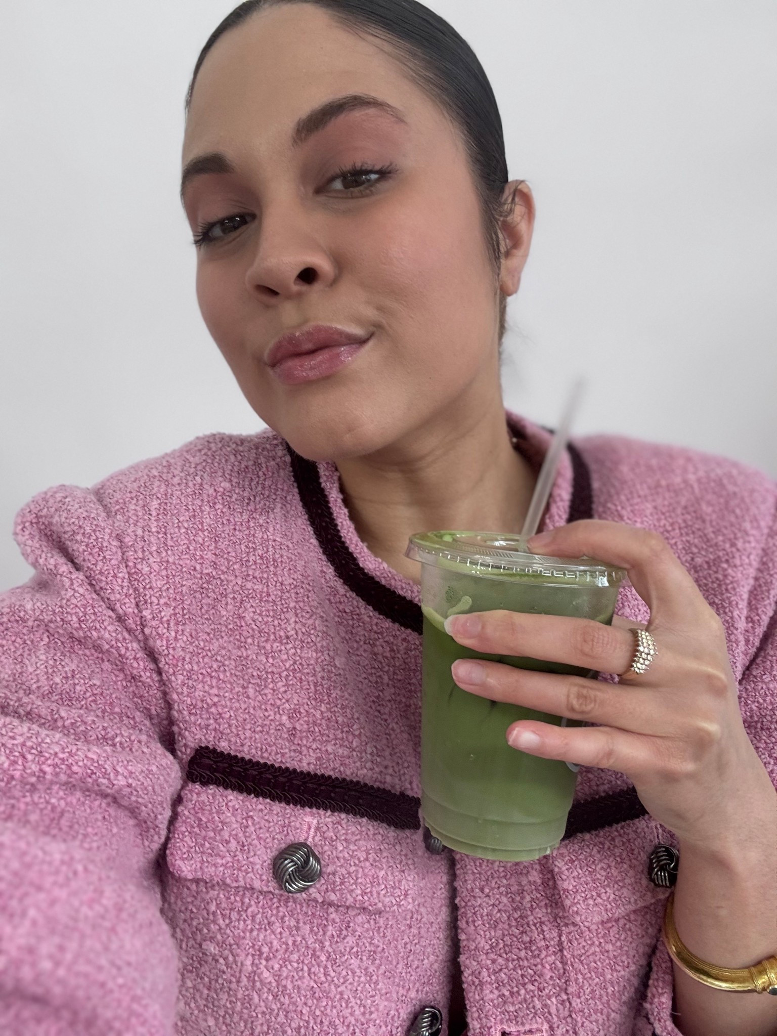 only wearing my favorite lip sleeping mask on my lips 👄 love wearing this as the base before my lip products & as a mask before bed🌸🍓🍰

#LTKBeauty