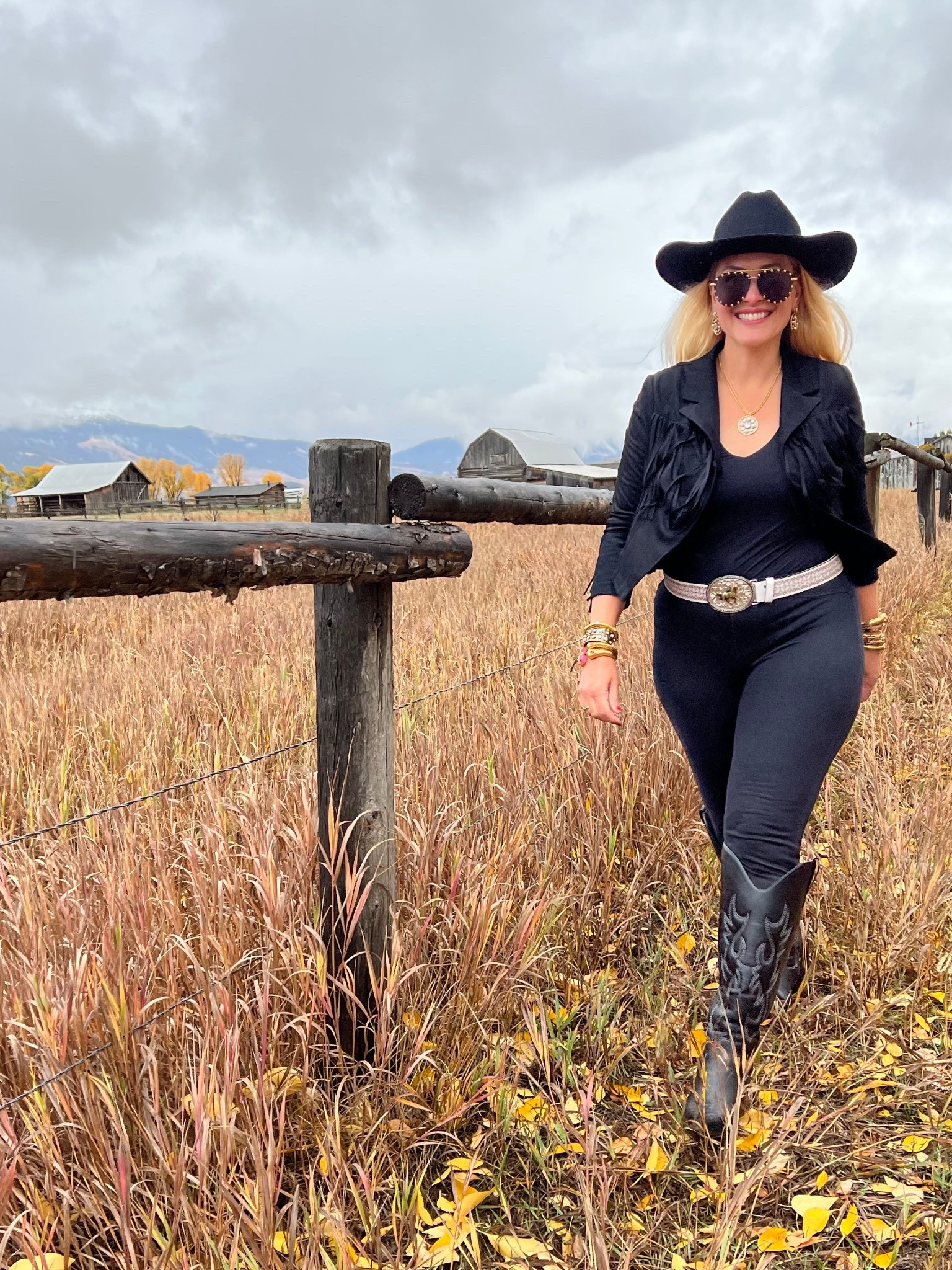 🤠WESTERN OUTFIT for women! What do you think? YES or No? Let me know! I think it’s perfect for a Texas Rodeo or a Nashville Country Concert. Hee Haw! 

Wearing a large sleeveless Vneck shirt  and a medium fringe jacket. Wearing a large in the denim leggings.

Western Outfits Women I Nashville Outfits for Women I Country Concert Outfit

Taylor swift concert outfit ideas I texas rodeo outfit | rave outfits festivals | rodeo outfits for women | houston rodeo outfits for women | rodeo outfit | nashville outfits spring | texas rodeo outfits | all fringe outfit | black on black outfit | fringe on fringe | country concert outfit | country concert outfit ideas | country concert outfits | country concert outfit ideas winter | rodeo outfit | rodeo outfit ideas | western glam outfit | rodeo outfits for women | rodeo outfits winter | cowgirl outfit | rodeo outfits | western outfits | western outfits women | country glam outfit | nashville outfit | nashville outfits | rodeo outfits for women | nashville outfits for women | country concert outfit | country concert outfits


#westernfashion #westernstyle #westernwear #westernglam #westernoutfits #countryconcert #countryconcertoutfit #rodeo #rodeofashion #rodeotok #rodeohouston #cowgirl #cowgirlboots #cowboyhat #cowboyhats #nashville #nashvilleoutfit #countryoutfit #countrygirls #fallfashion #falltrends


#LTKSeasonal #LTKdayinmylife #LTKFindsUnder100 #LTKOver40 #LTKWorkwear #LTKU #LTKSaleAlert #LTKFindsUnder50 #LTKGiftGuide #LTKHoliday #LTKMidsize #LTKTravel #LTKgrwm #LTKootd #LTKCyberWeek