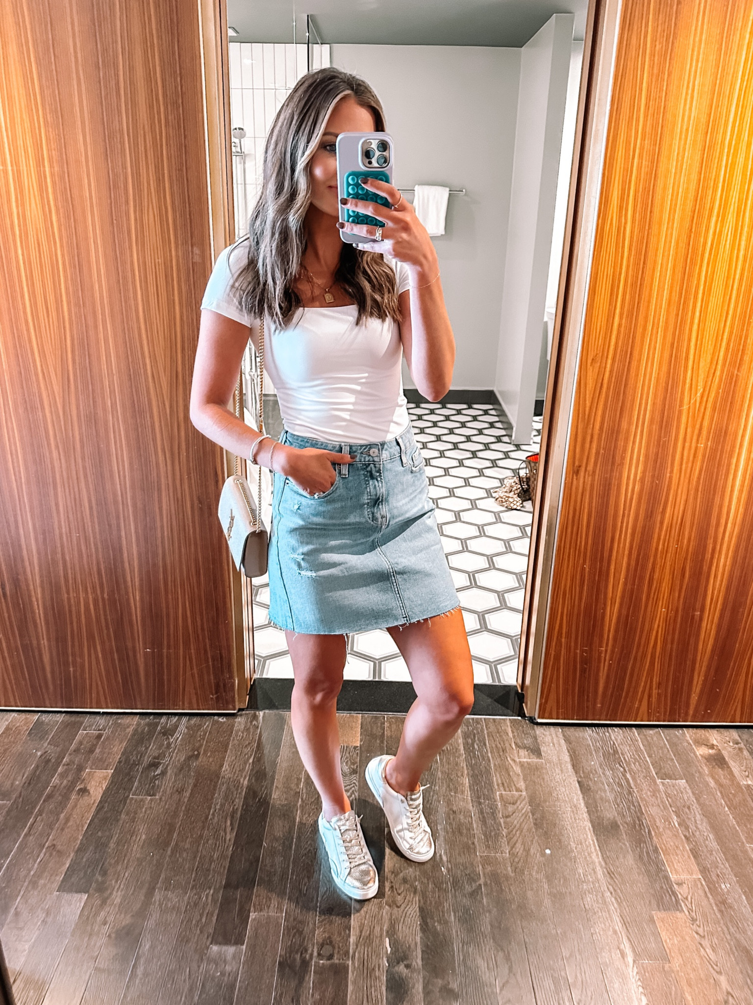 My denim skirt is on sale! Casual early fall outfit idea

Skirt size 4
Sneakers tts 


#LTKfindsunder50 #LTKstyletip #LTKCon