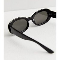 Black Chunky Oval Sunglasses New Look | New Look (UK)