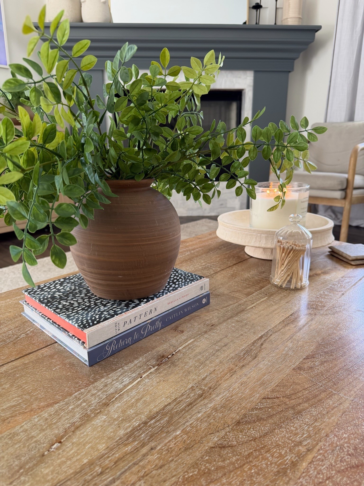 Coffee table decor from Target!! I linked a similar coffee table because the one I have is out of stock!

home decor, new arrivals, watchnow, finds under 50, britt horton 

 
#liketkit #LTKSeasonal #LTKHome
