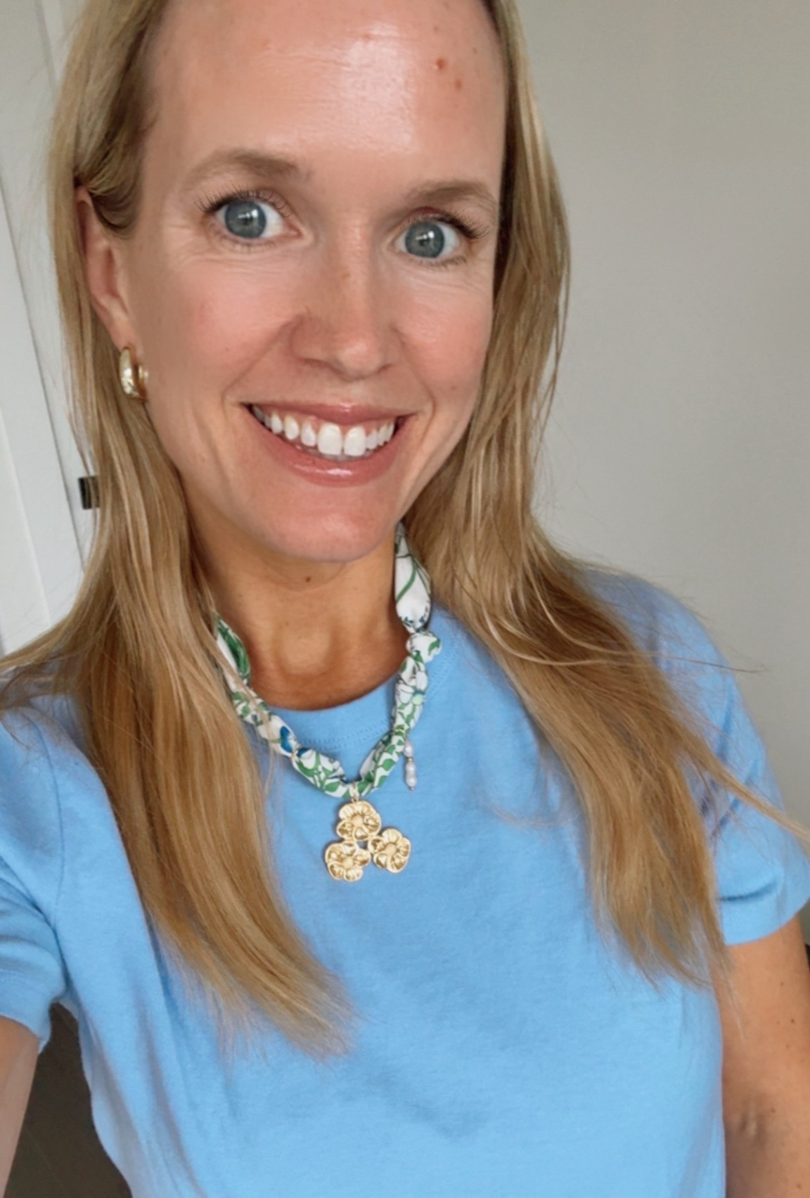 The prettiest scarf necklace to dress up a tshirt 

#LTKspring #LTKmomlife #LTKspringtrends