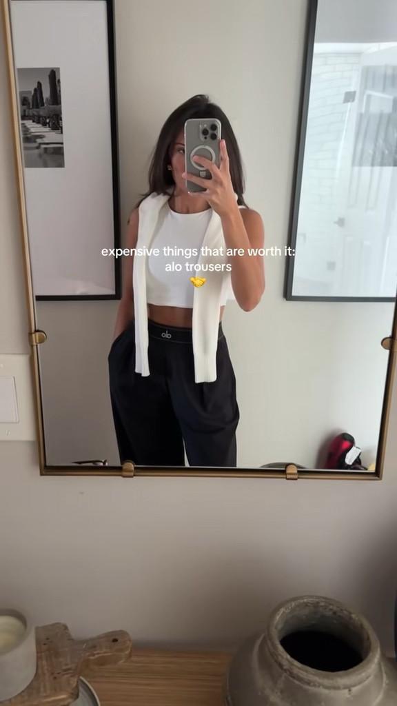 Trousers, cardigan, athleisure outfit

#LTKootd #LTKActive #LTKPetite