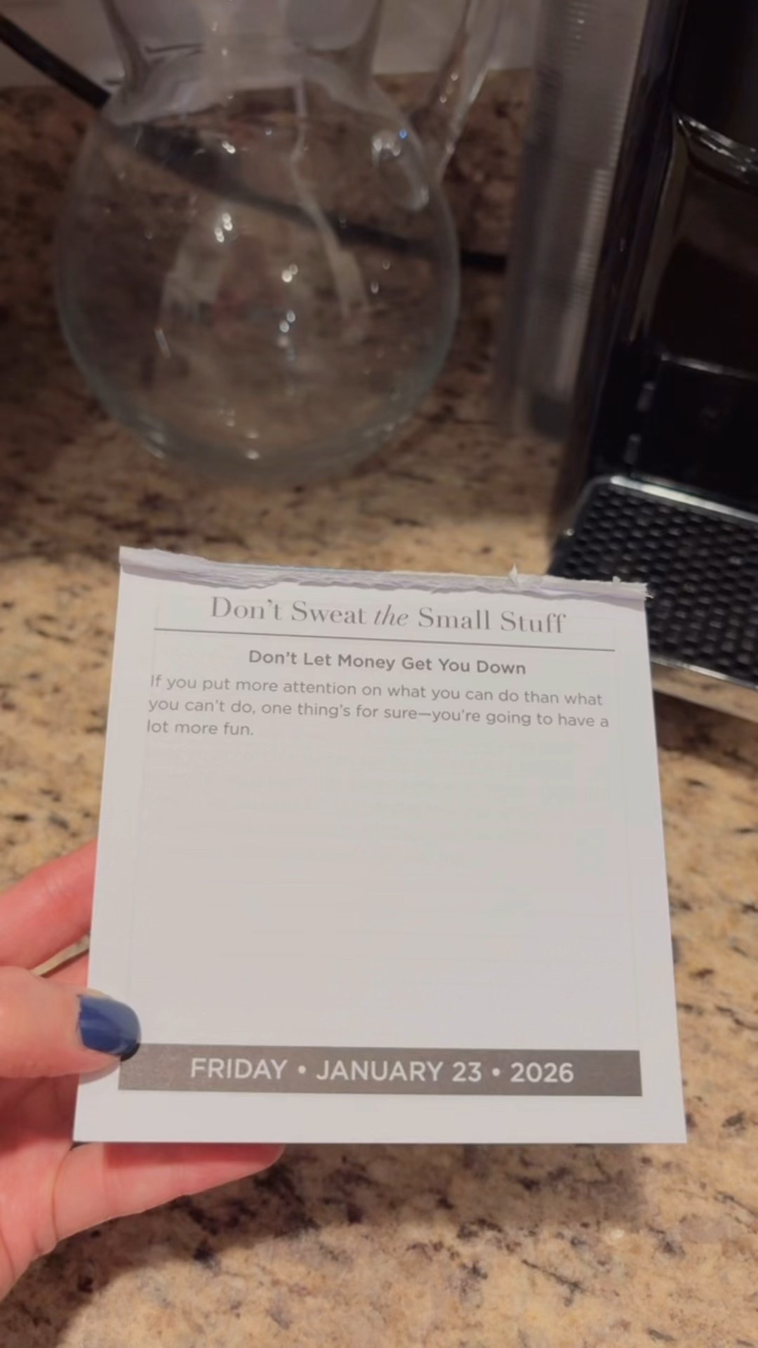 Better late than never!! TGIF!!! Follow Write Sarah Honey for your daily dose of positivity! Good Night!! 💤 #Motivation #PositiveVibes #DreamBig #KeepGoing #LoveQuotes 


#LTKstorytime #LTKdayinmylife #LTKSaleAlert