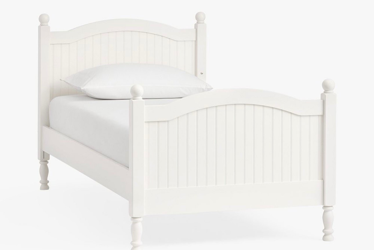 twin bed for toddler!! 