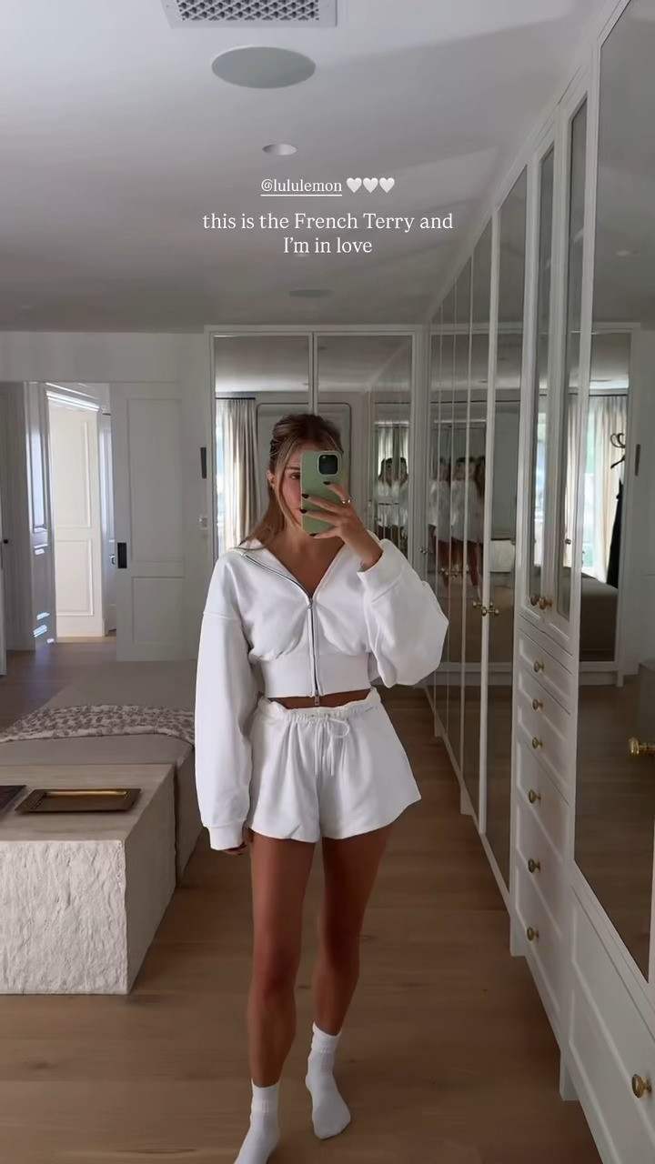 traveling is great but there’s no better feeling than cozy lounge at home 🤍 @lululemon #ad #lululemoncreator 

 