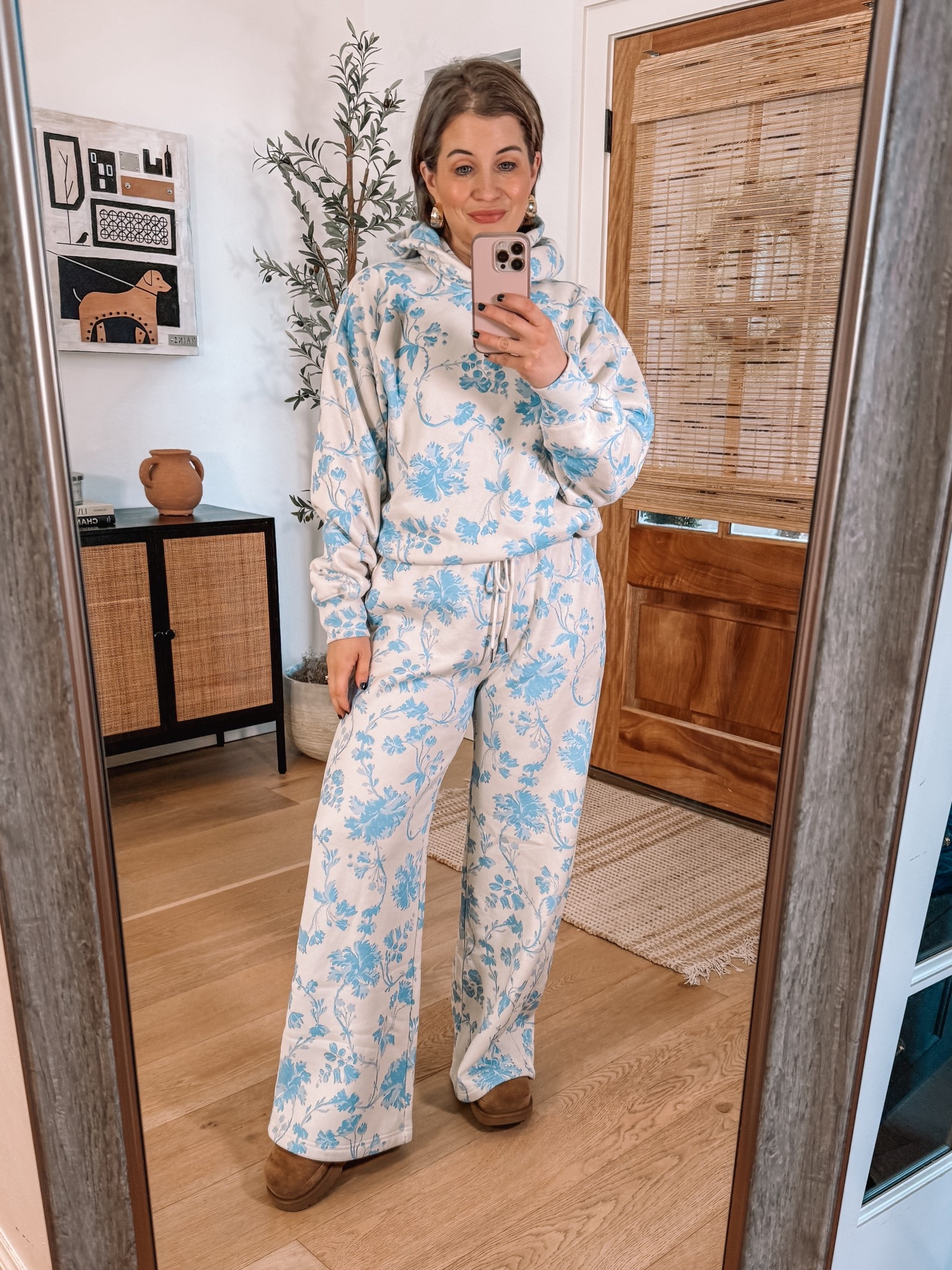 Cutest Abercrombie sweat set on major sale! 

#LTKSeasonal #LTKActive