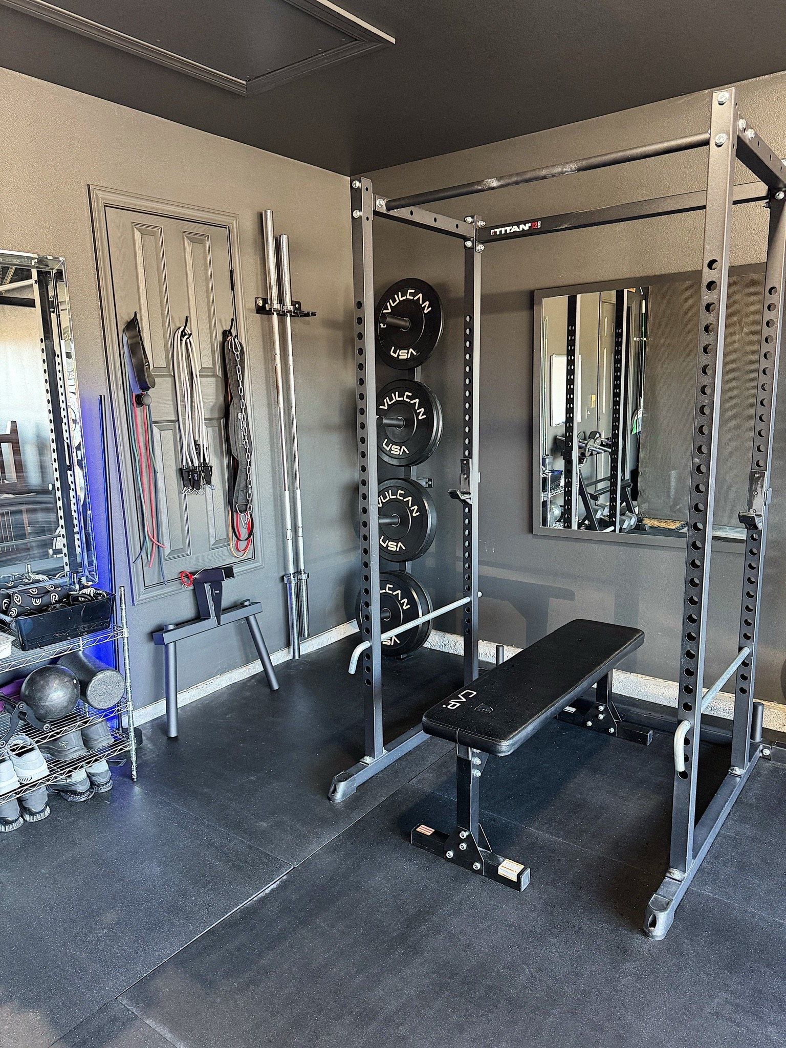 Home gym 🏋️‍♀️

#LTKActive #LTKHome #LTKfitnessgoals
