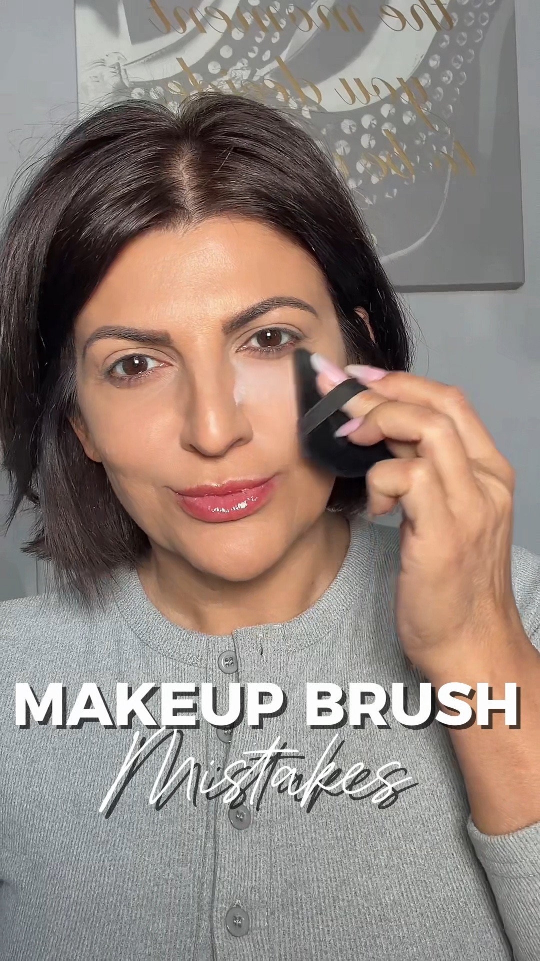 If your makeup looks heavy, patchy, or cakey… it might not be your products 👀💄

It’s probably your BRUSHES.

❌ Don’t use this…
✅ Use this instead.

These small changes = smoother, younger-looking skin ✨

Save this for your next glam + follow for more over-40 makeup tips 💋

#Over40Beauty #MakeupTips #ProAgeBeauty #MakeupMistakes #MatureSkinMakeup

#LTKOver40 #LTKgrwm #LTKBeauty