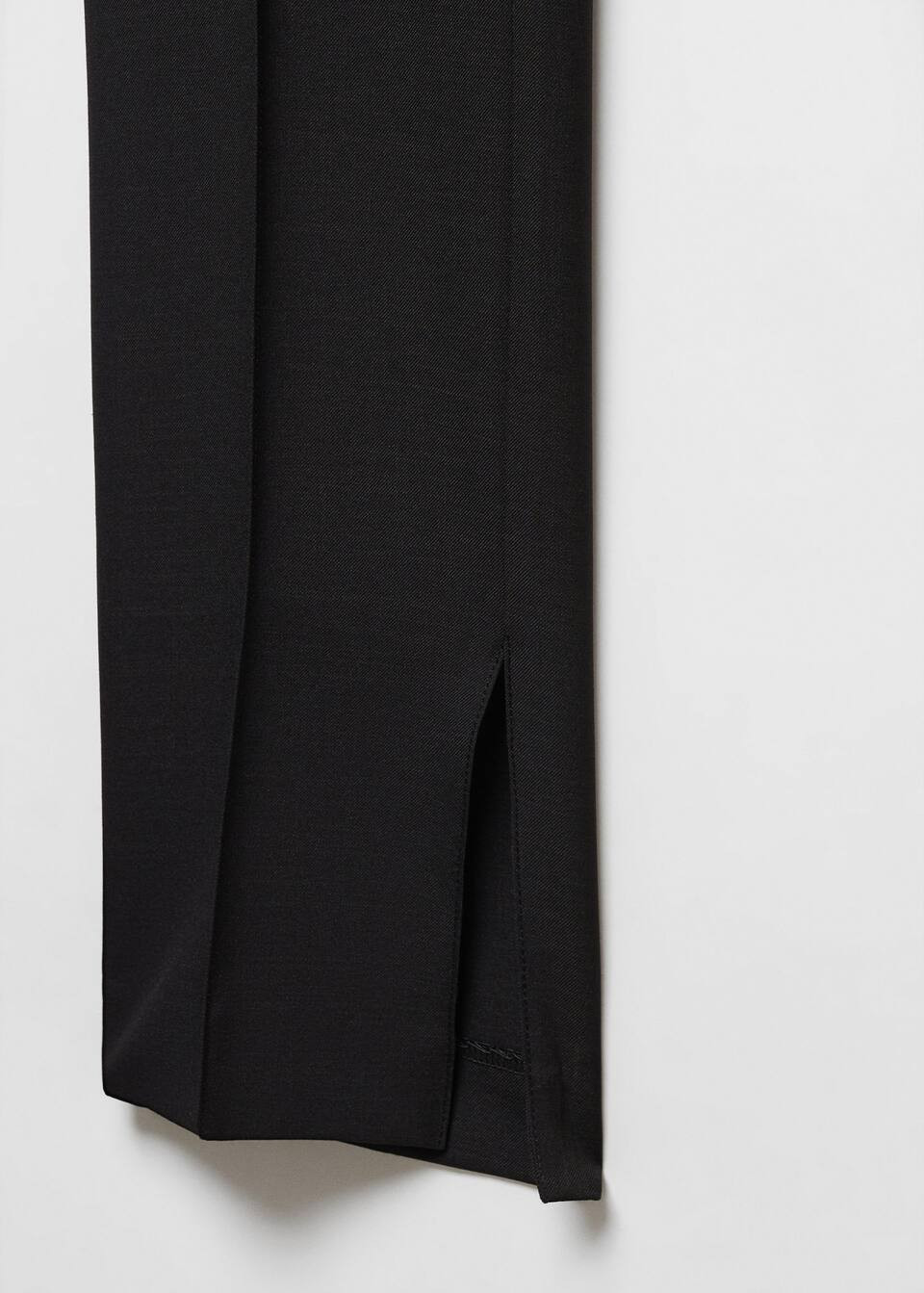 Search: Side slit suit pants (3) | Mango USA | MANGO (US)