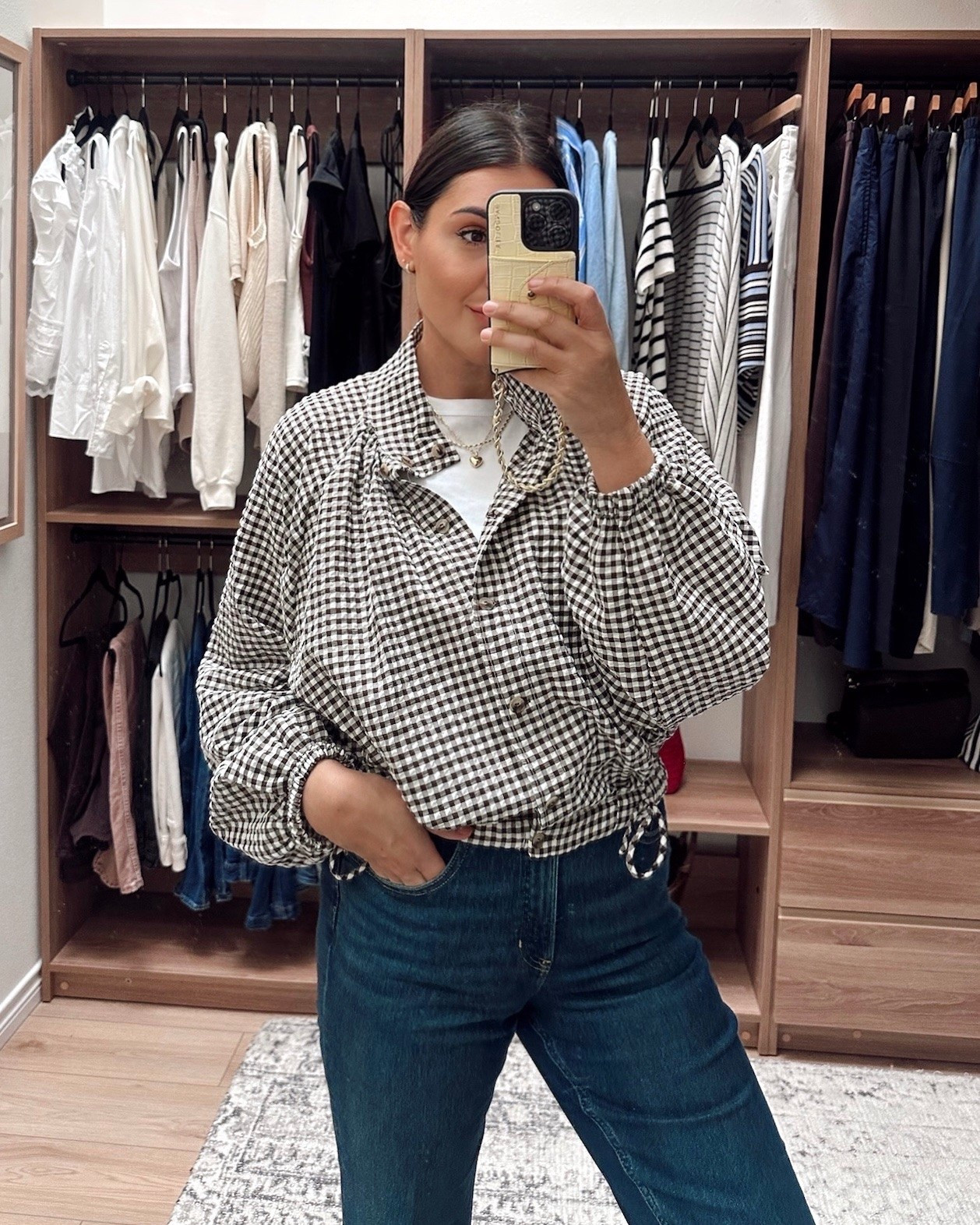 Just picked this gingham jacket up @Zara ! I’m in the large, perfect fit.