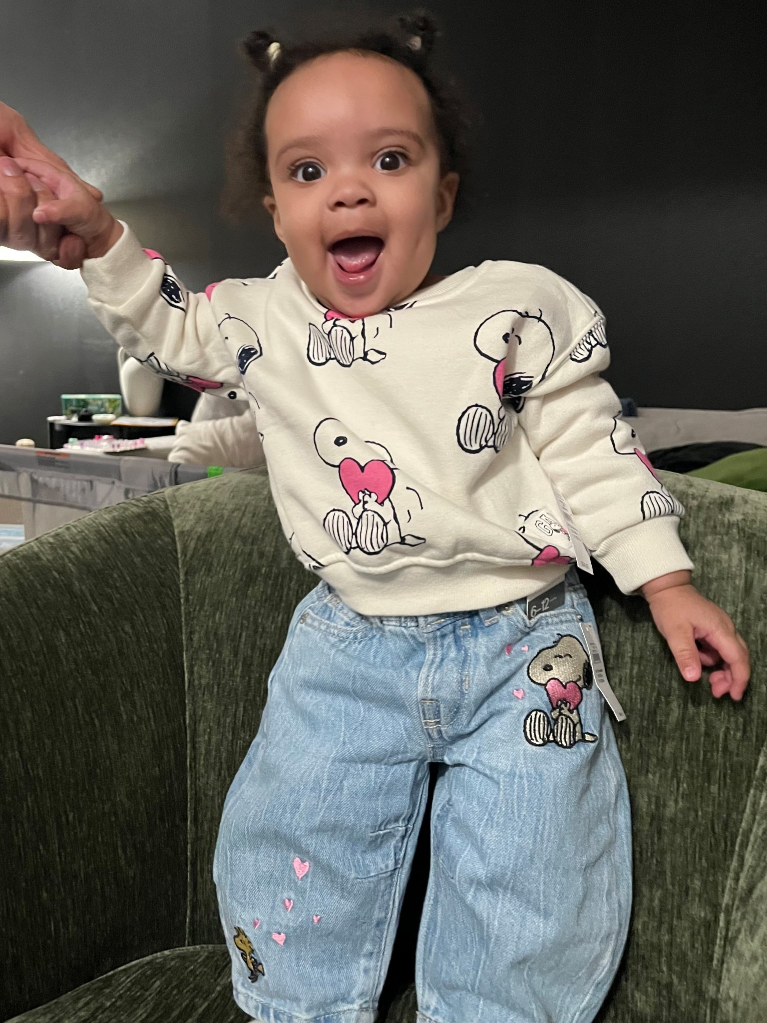 The sweetest girl in the sweetest outfit. 
Use the code FORTY for extra 40% off with your gap Inc credit card 

#gap #kidsclothes #momlife #babygirl #peanuts

#LTKootd #LTKBaby #LTKValentine
