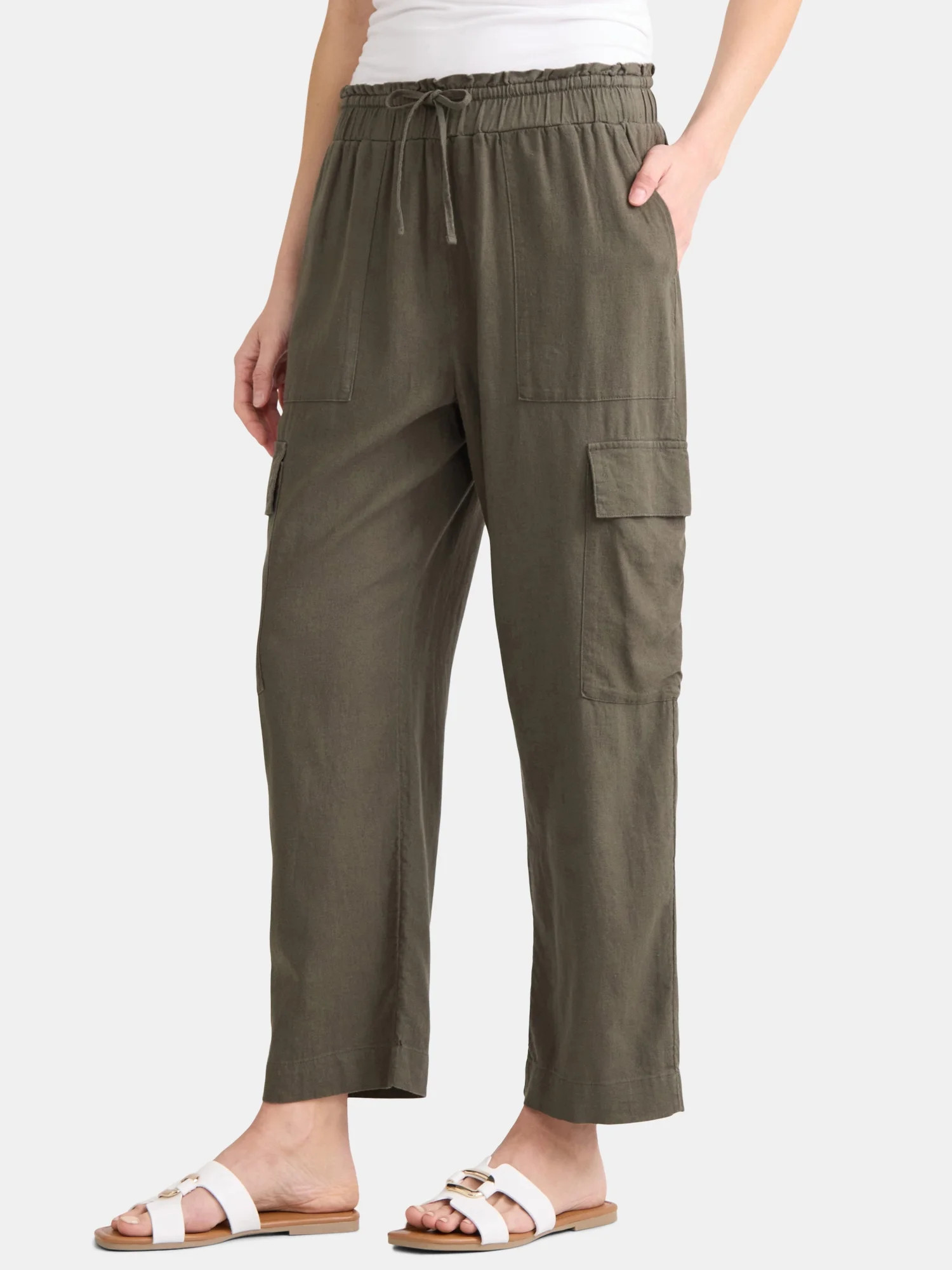 Time and Tru Women’s and Women’s Plus Linen Blend Cropped Cargo Pants, 27" Inseam, Sizes XS-3... | Walmart (US)