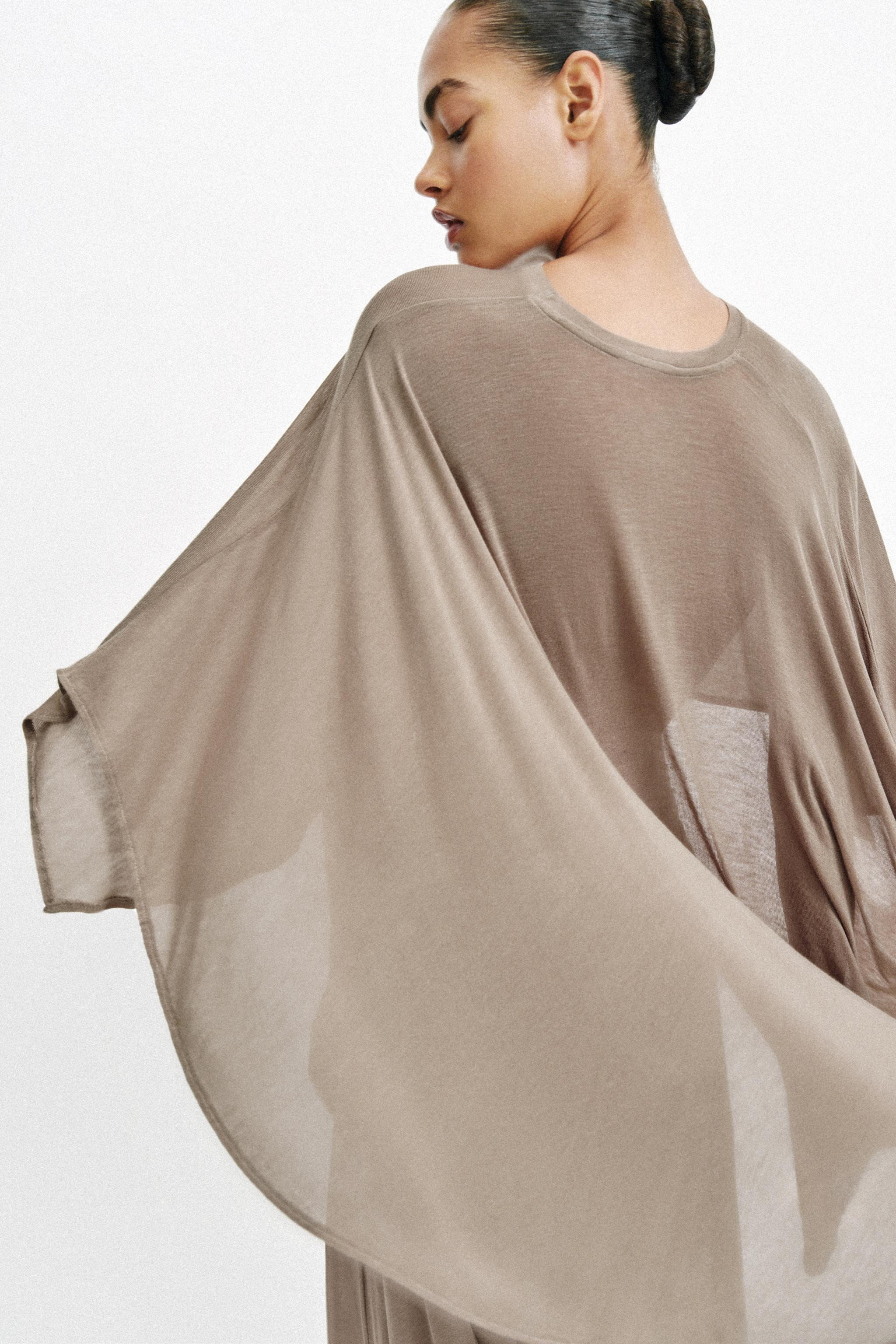 ASYMMETRIC CAPE TOP | Zara US