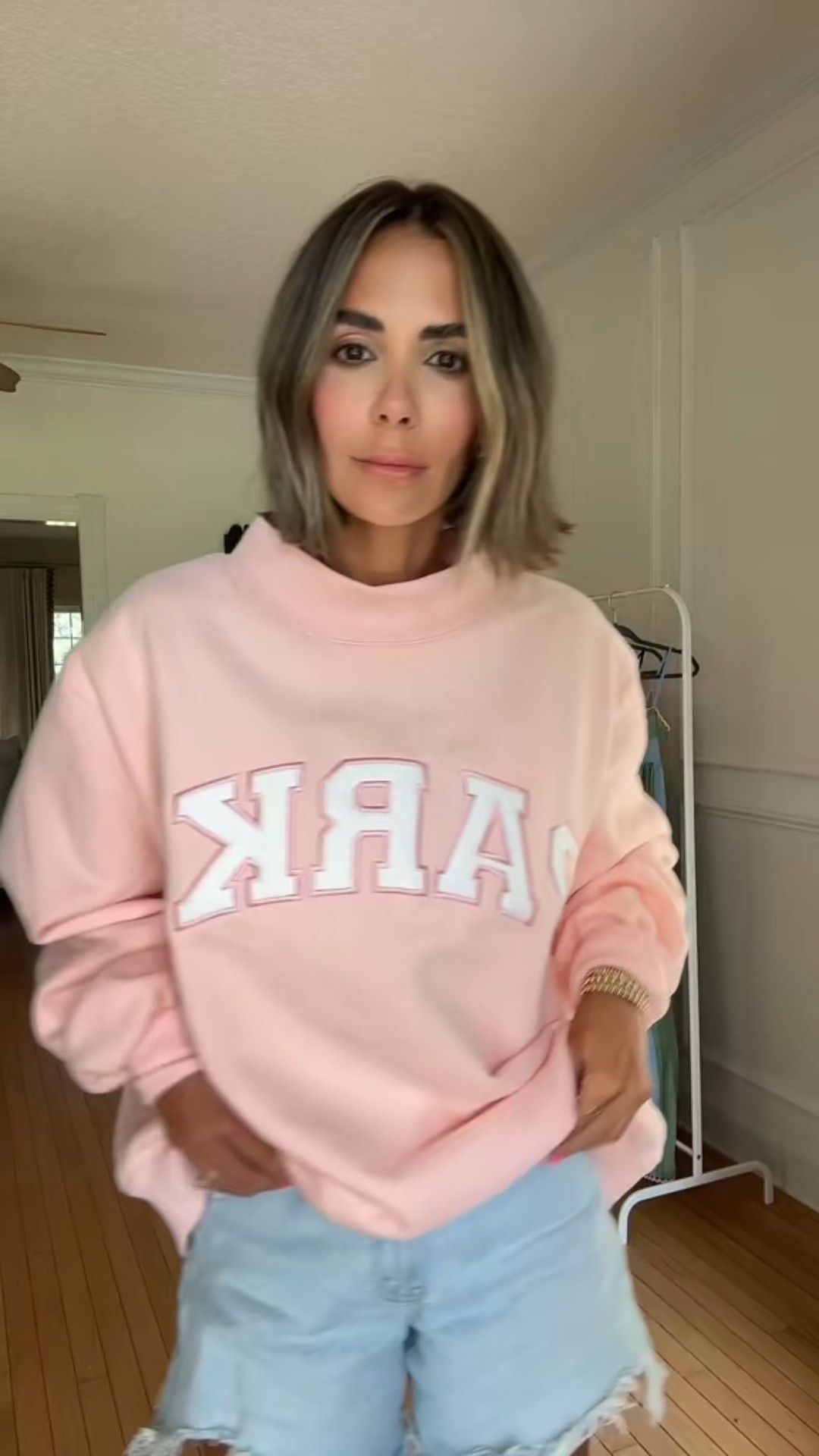 Parke on top, party on the bottom 💅 Living in this sweatshirt + Abercrombie denim duo all summer long. Linked the look on LTK! #LTKfinds #coolmomstyle #casualcute