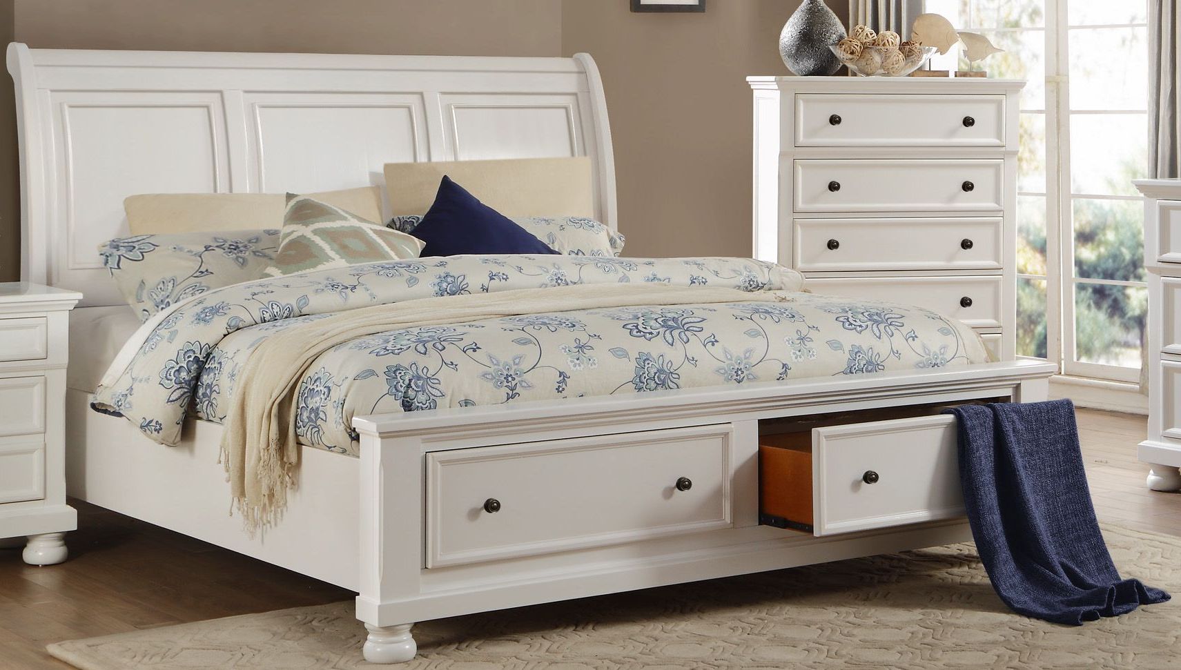 Laurelin White King Sleigh Storage Bed | 1stopbedrooms