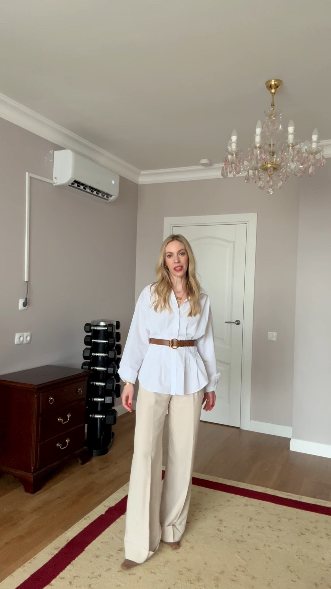 Work outfit, spring workwear, @Zara peplum shirt, white button down shirt outfit, suede mules

#LTKOver40 #LTKgrwm #LTKWorkwear