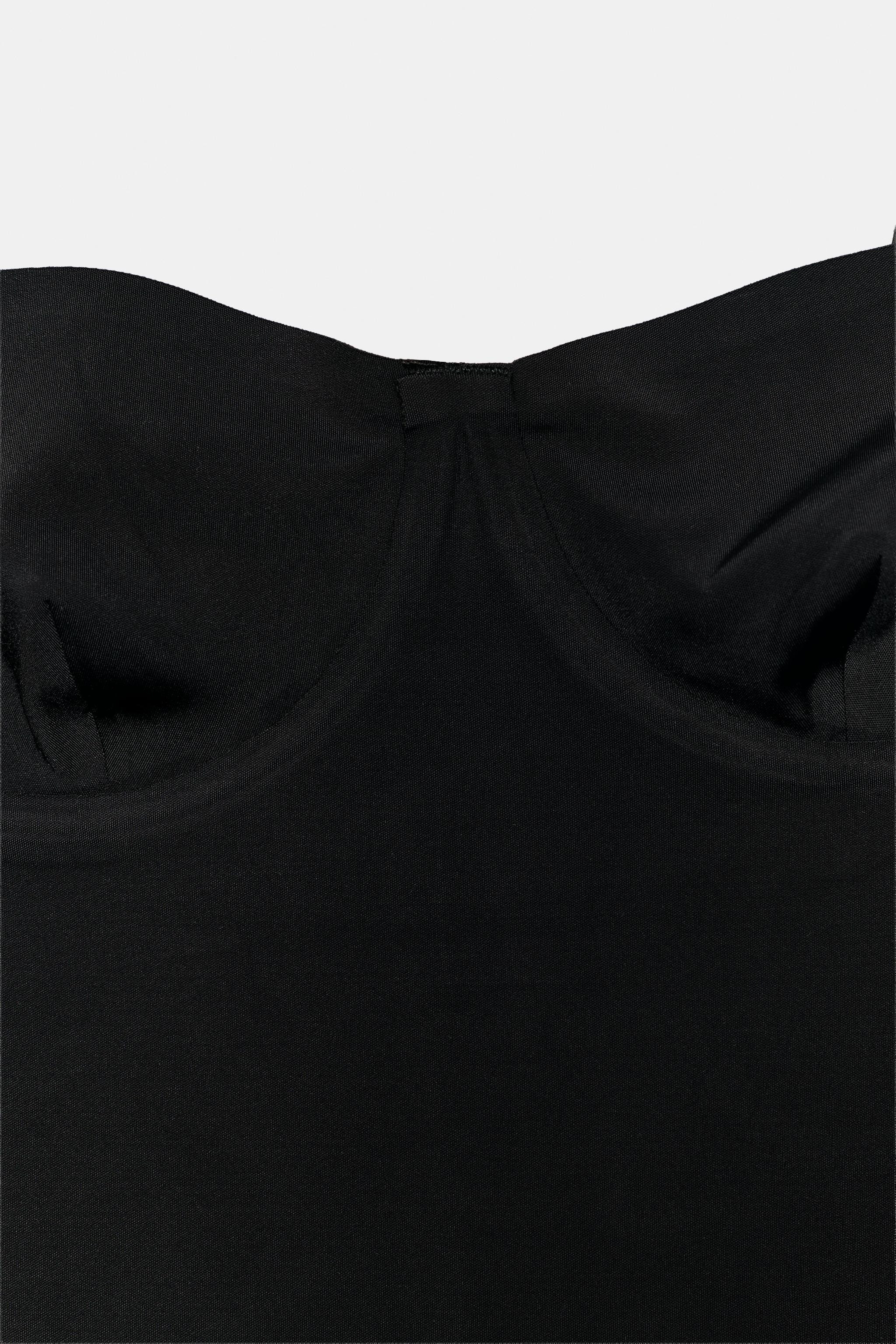 Midi dress crafted from a polyamide blend yarn. Features a sweetheart neckline and adjustable thi... | Zara US