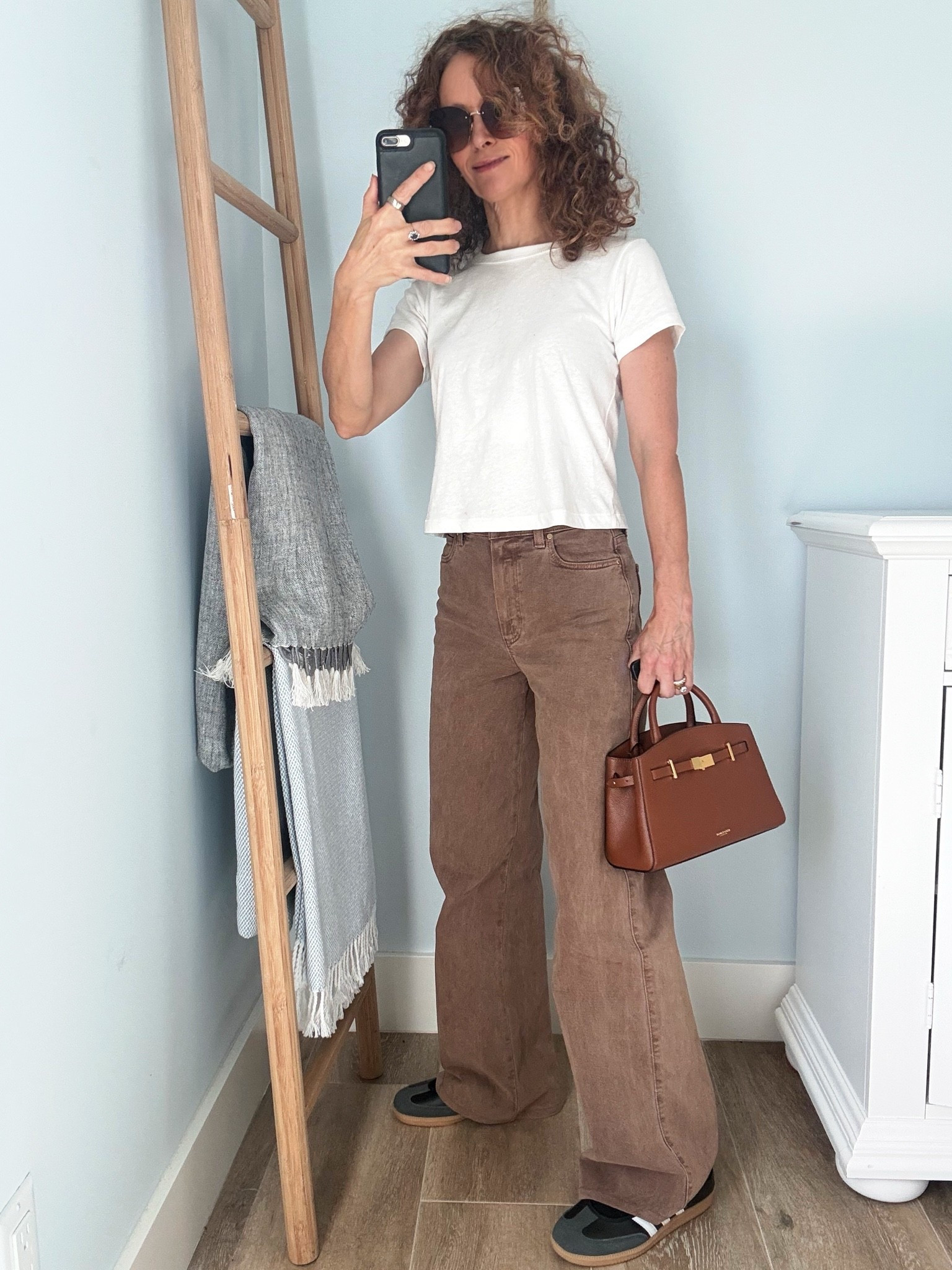 Brownish jeans, great alternative to blue denim
This shade is one of my favorites. High rise but very comfortable 
Style it with sneakers or heels, very versatile 
Let me know what you think
#europeaninnewyork

#LTKSeasonal
