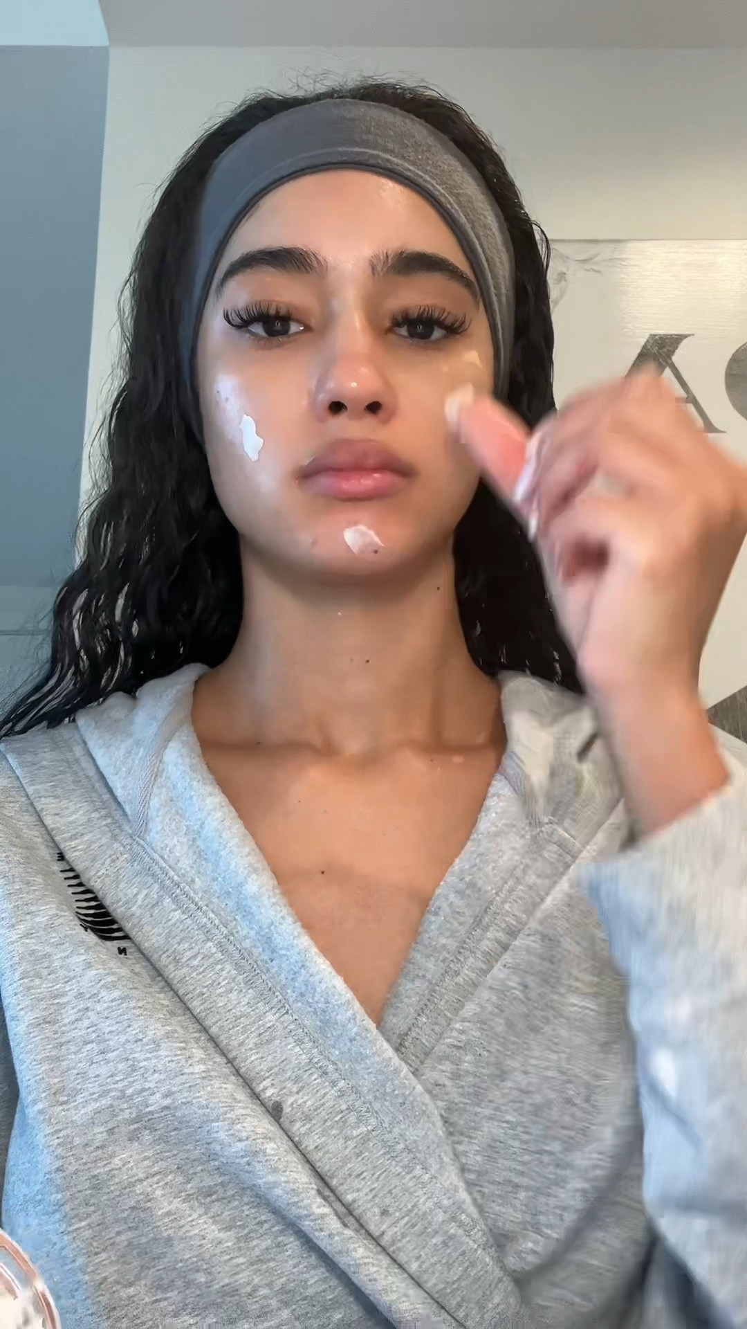 My Morning Skincare! 🌤️

#LTKGiftGuide #LTKbeauty #LTKitbag