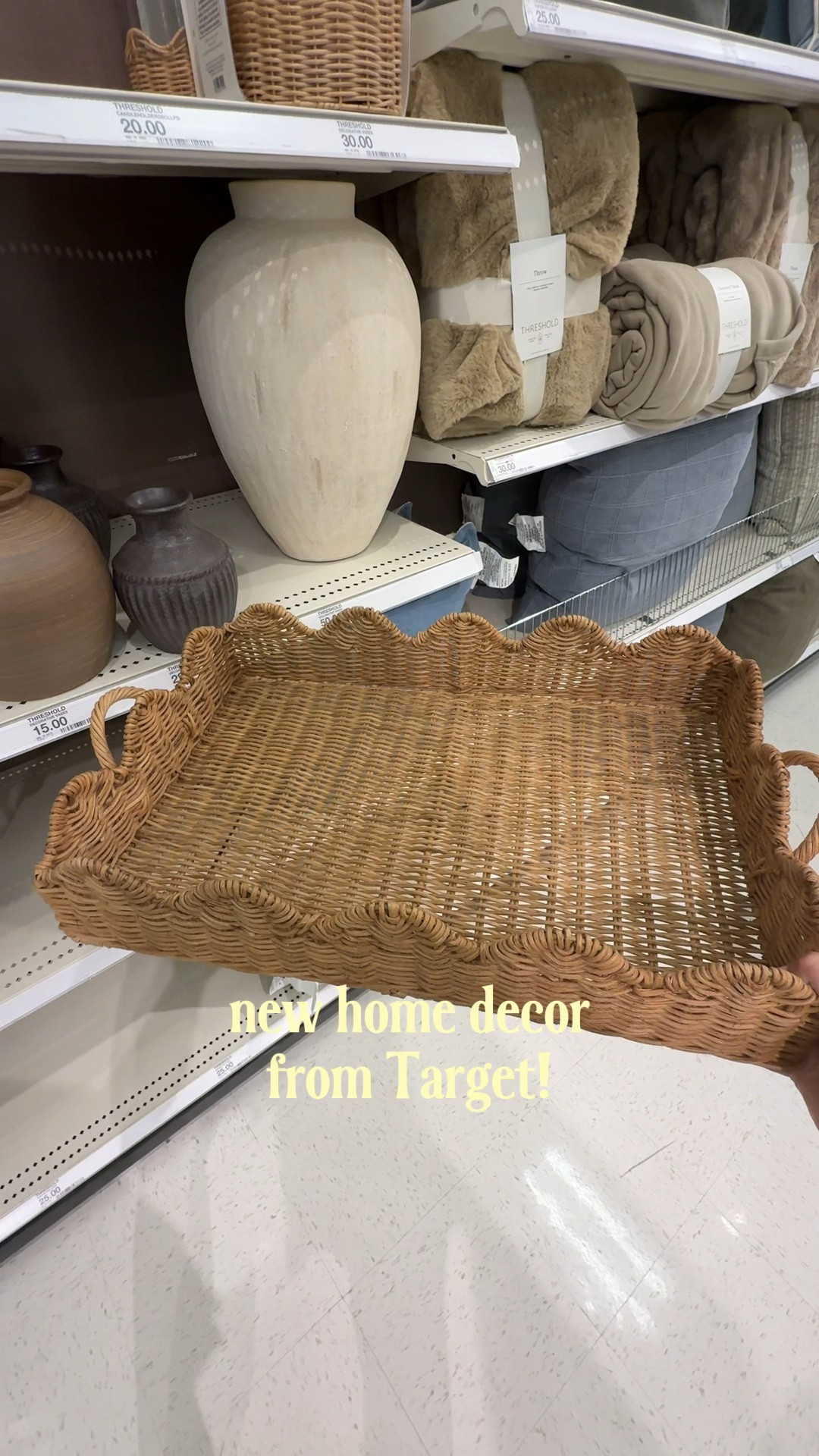 These new home decor finds from Target are 😍😍😍 

#homedecor #targetfinds #fallhomedecor #momlife #home

#LTKmomlife #LTKSeasonal #LTKHome