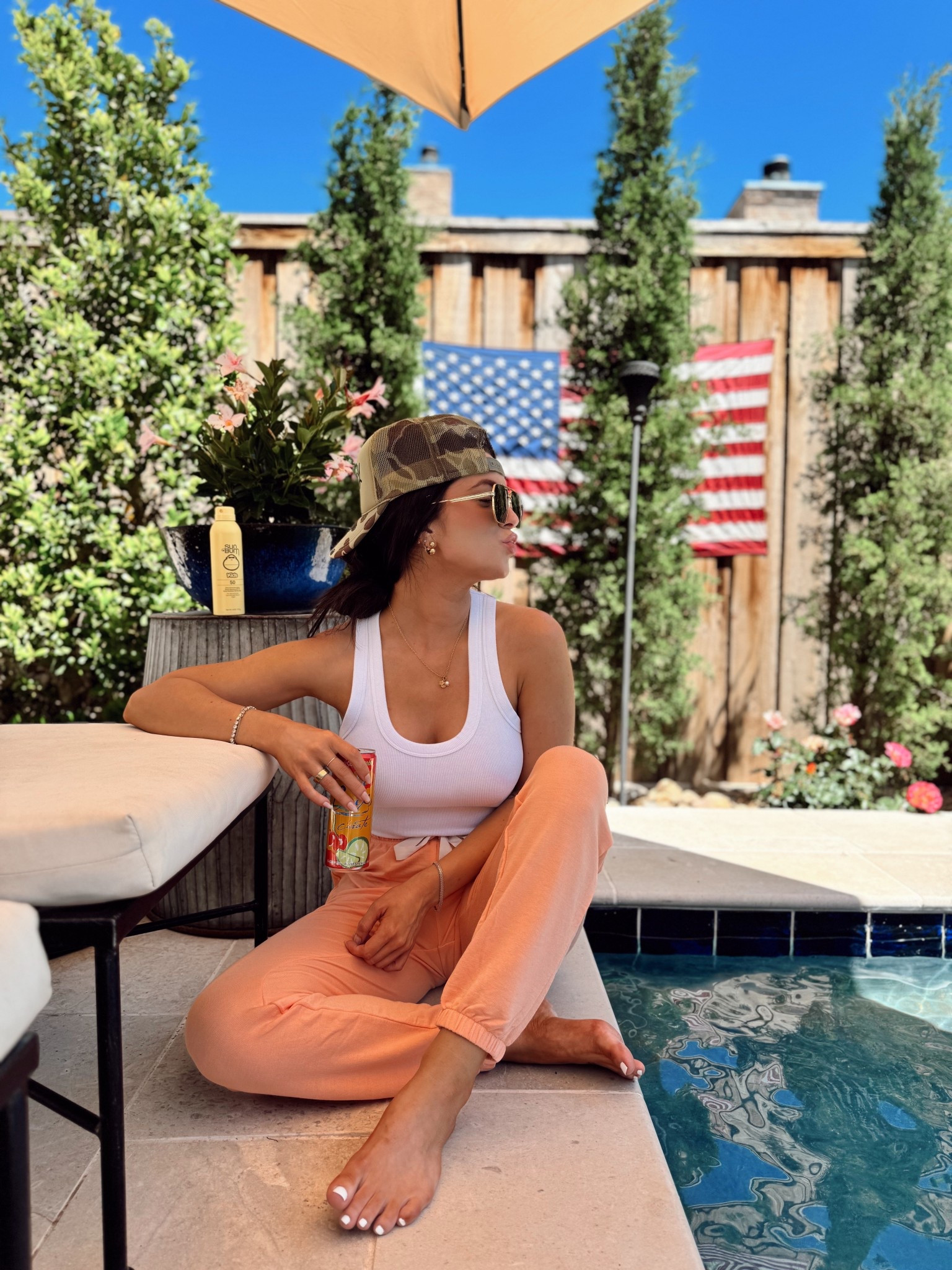 $13 amazon joggers🤓🥳 SAY LESS??? And they seriously come in like 20 colors. They are paper thin and so good for Summer!!💗 I’m in the extra small!

#LTKPetite #LTKStyleTip #LTKFindsUnder50