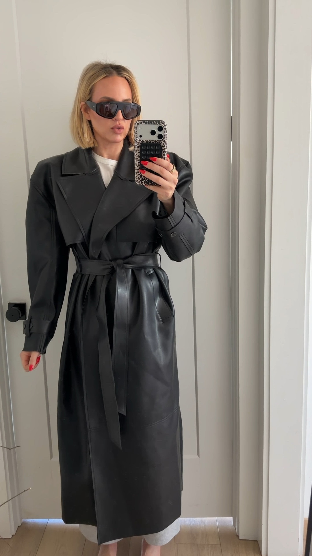 Omggggg this jacket looks way more expensive than what it is. It’s quite the peace! It is one of those jackets that everyone is going to stop and look at when you walk into the room. ￼ it comes in a bunch of different colors. I’m wearing a medium, but it’s definitely already oversized. I bought the medium because they were out of a small period. I probably could’ve have gone with a small, but I don’t mind the medium. For reference, I am 5'10. ￼￼

#LTKSeasonal #LTKstorytime #LTKTall