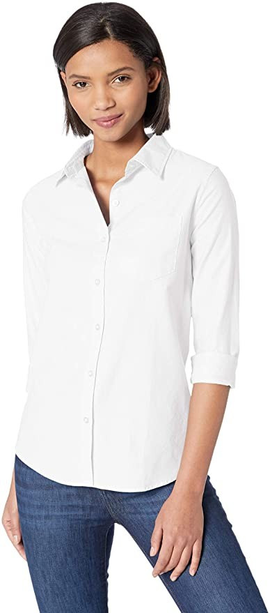 Amazon Essentials Women's Classic Fit Long Sleeve Button Down Oxford Shirt | Amazon (US)