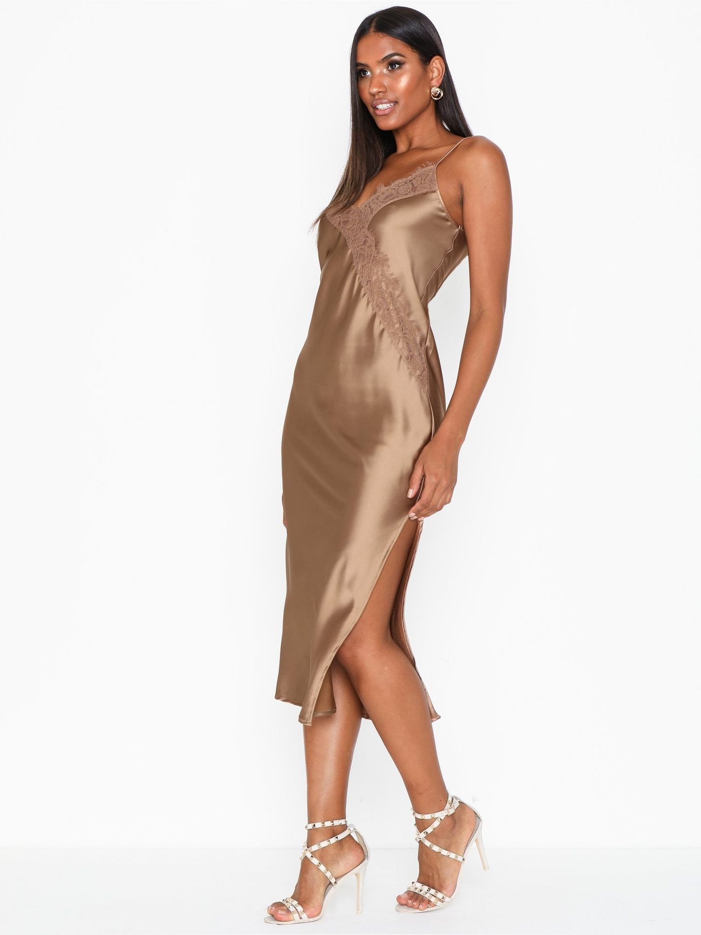 Bronze Lace Satin Slip Dress, Topshop | Nelly SE