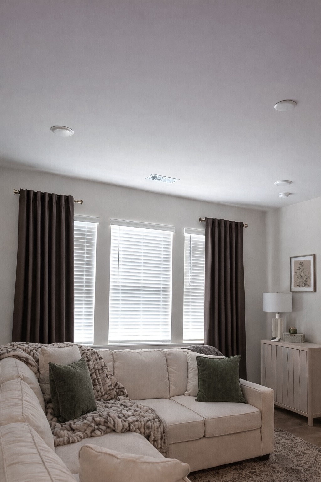 These Amazon curtains just made my whole living room look designer 🤎
The quality, the color, the length… I’m actually obsessed.
Linked the exact ones I used because RUN 🏃‍♀️

#LTKhome #LTKfinds #amazonhome #homedecor #cozyhome

#LTKHome