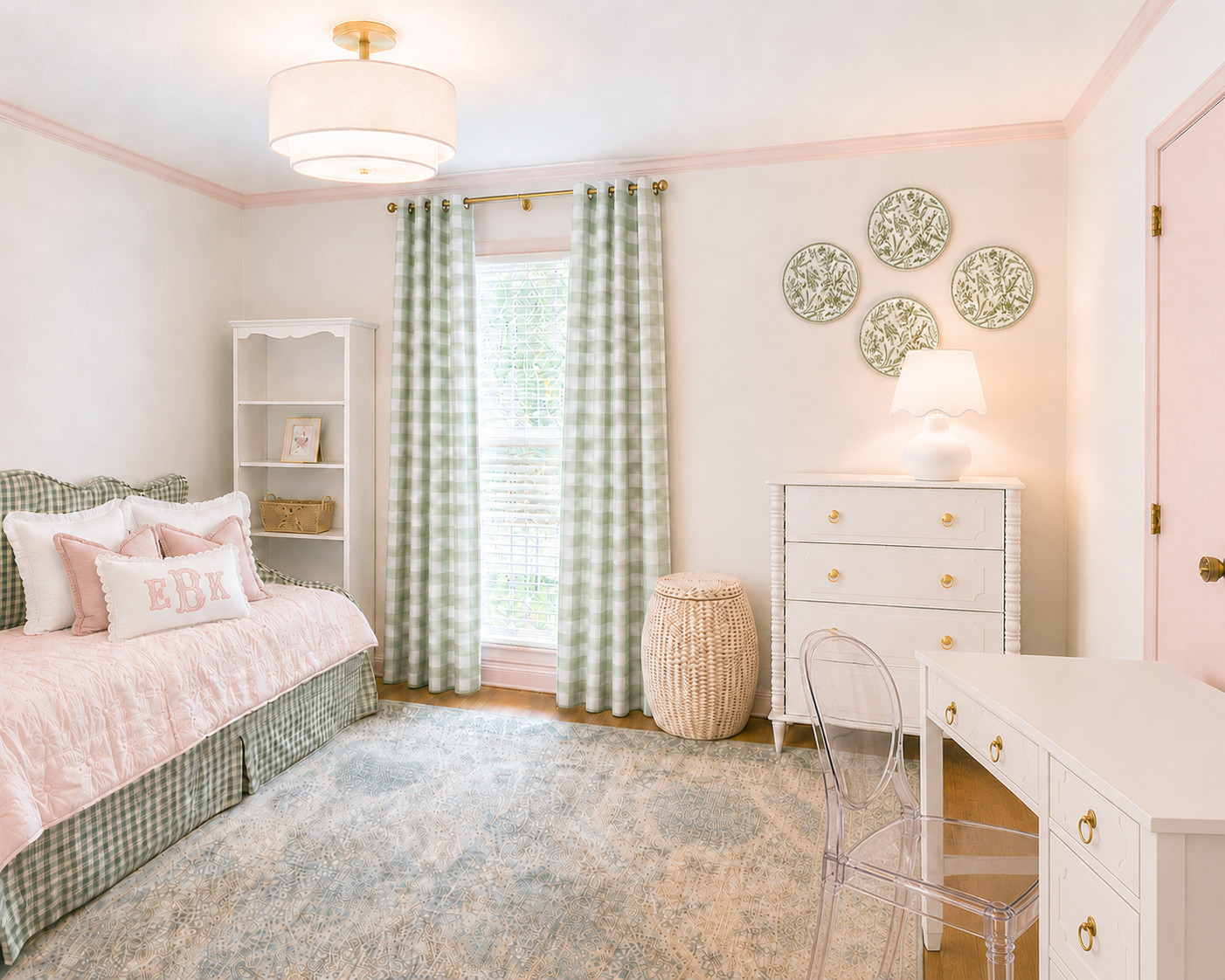 Tween bedroom mockups are so much fun!  Key to a fun tween bedroom is to have items that they can grow with. 

All of these bedroom items are on Amazon.

#LTKdayinmylife #LTKmomlife #LTKHome