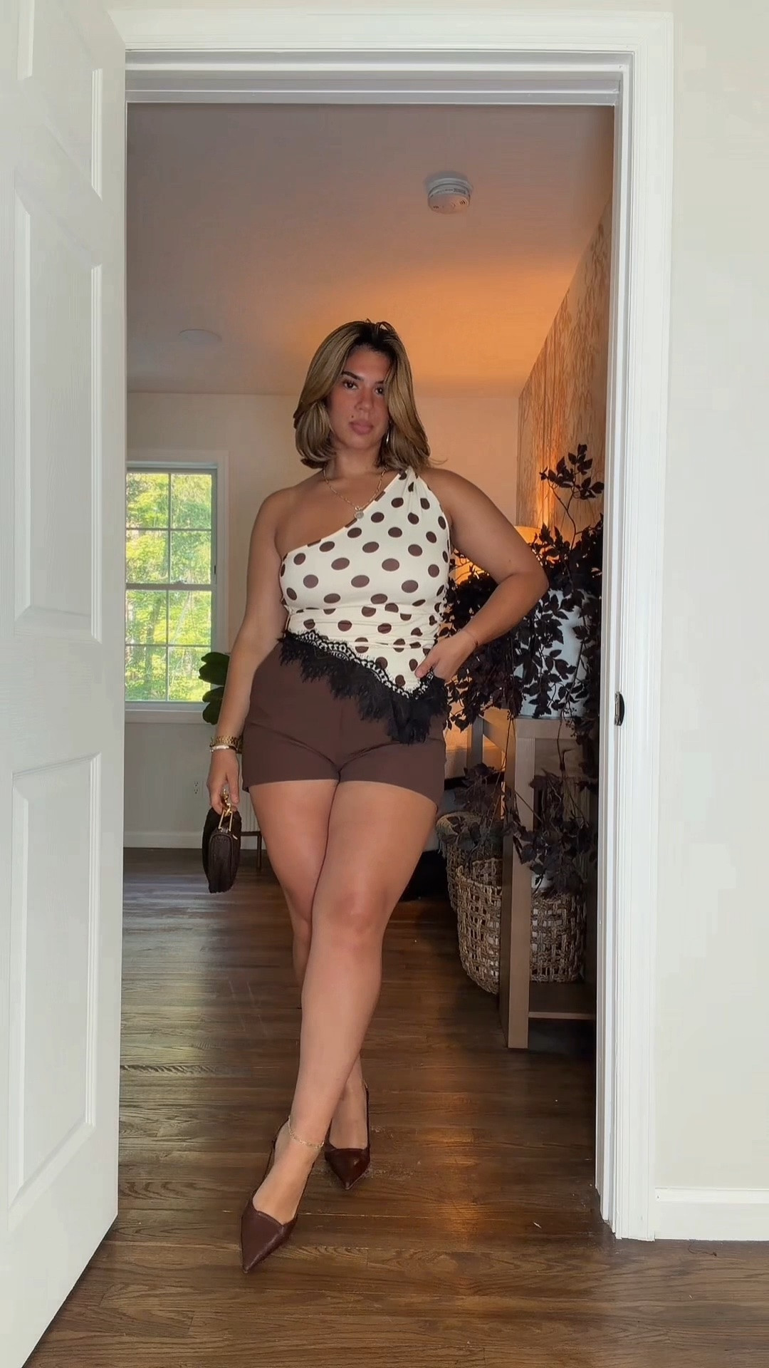 Hi :) Top: Size Large || Shorts: Size XL. I didn’t want the shorts to be super short and tight. So I sized up.