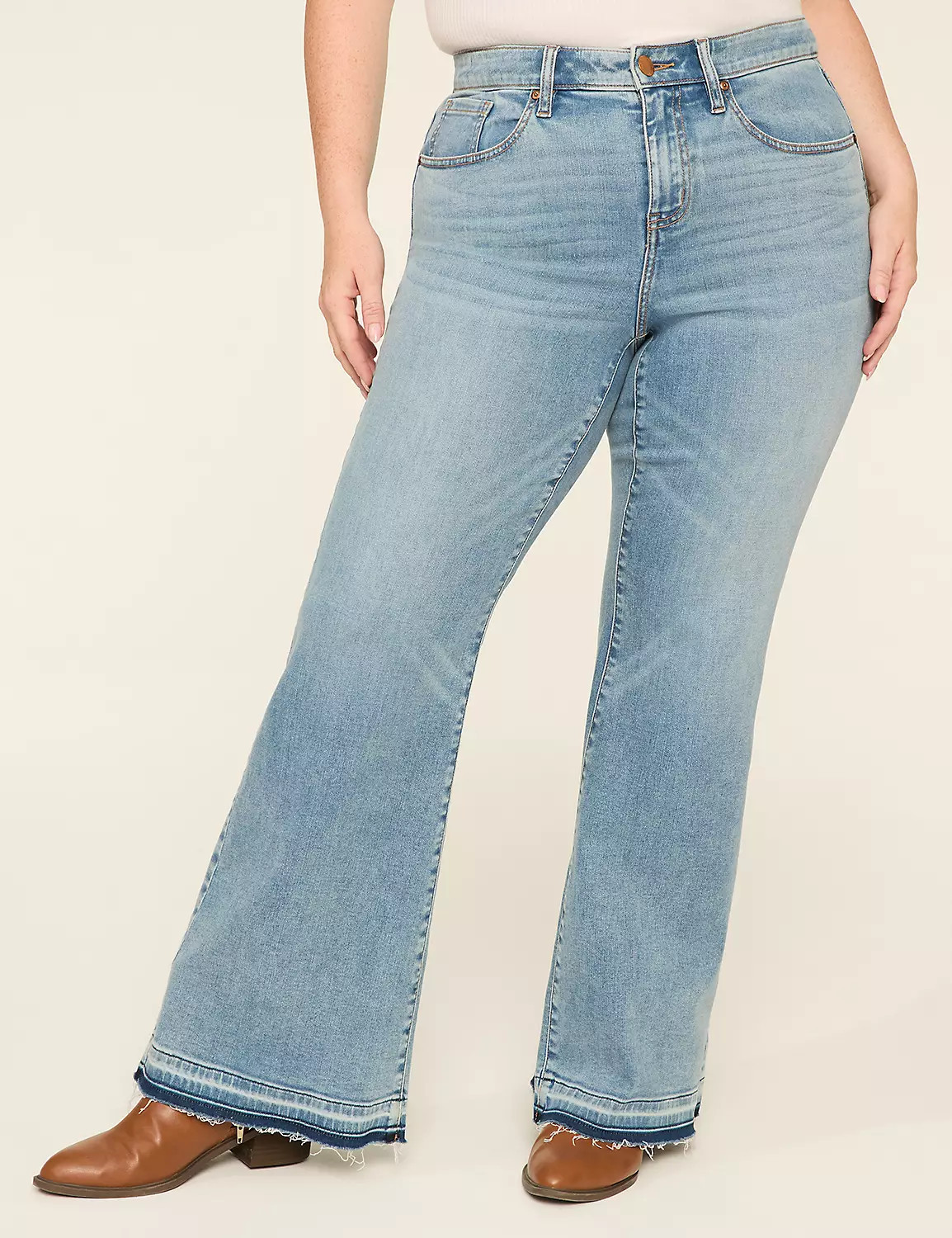 Signature Fit DreamFeel Flare Jean | Lane Bryant (US)