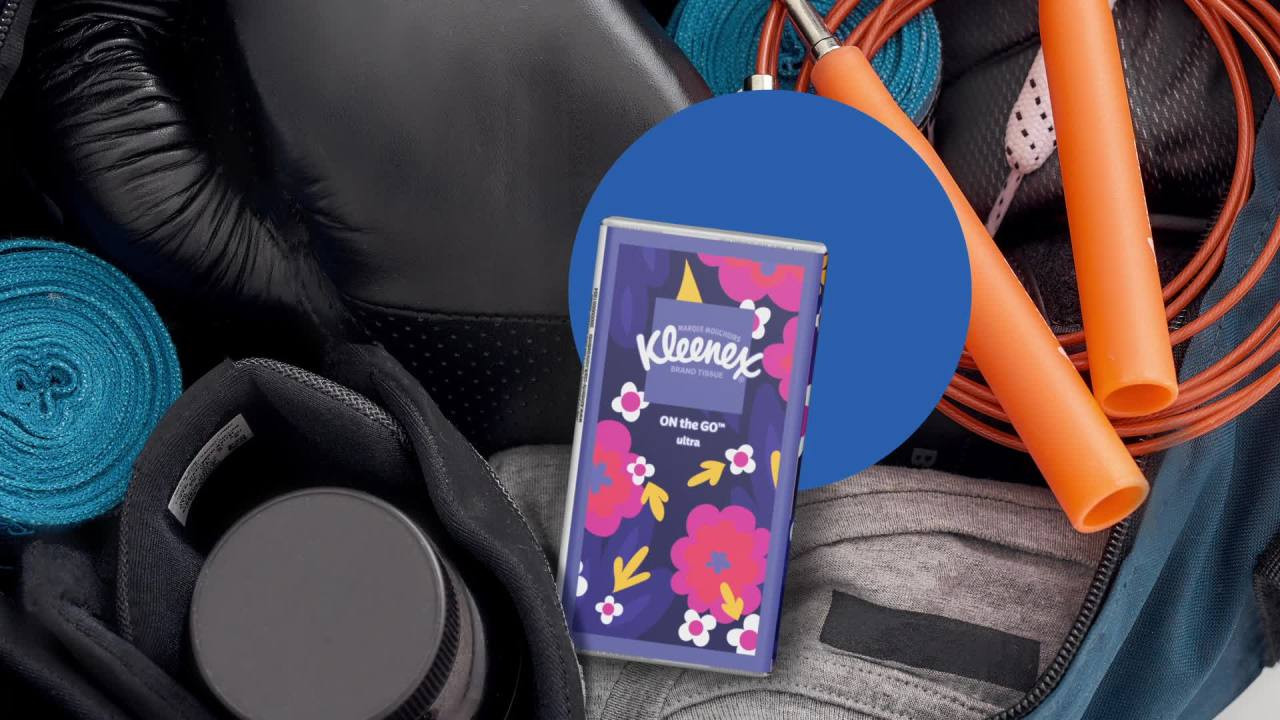 Kleenex On-The-Go Facial Tissues, 8 On-The-Go Packs, 10 Tissues per Pack, 3-Ply | Walmart (US)