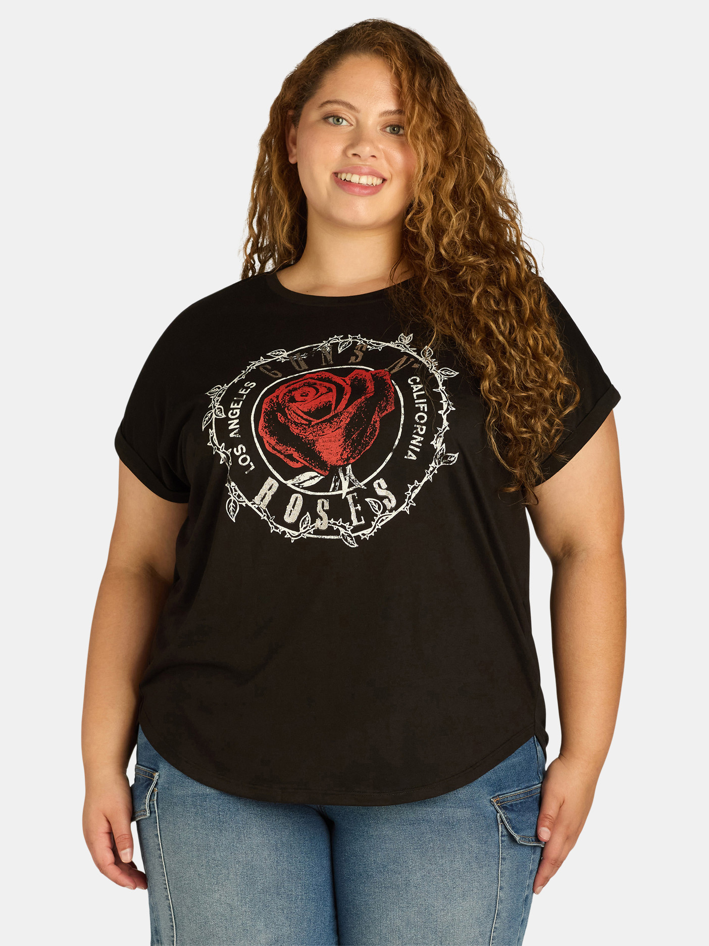 Terra & Sky Women's Plus Size Guns N' Roses Graphic Band Tee with Short Sleeves, Sizes 0X-5X | Walmart (US)