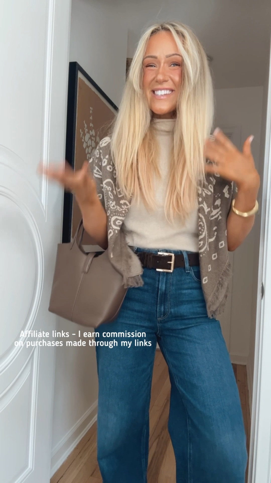 Affiliate links - I earn commission on purchases made through my links

Fall trends 2026
Triangle scarf
Paige jeans
Casual fall outfits