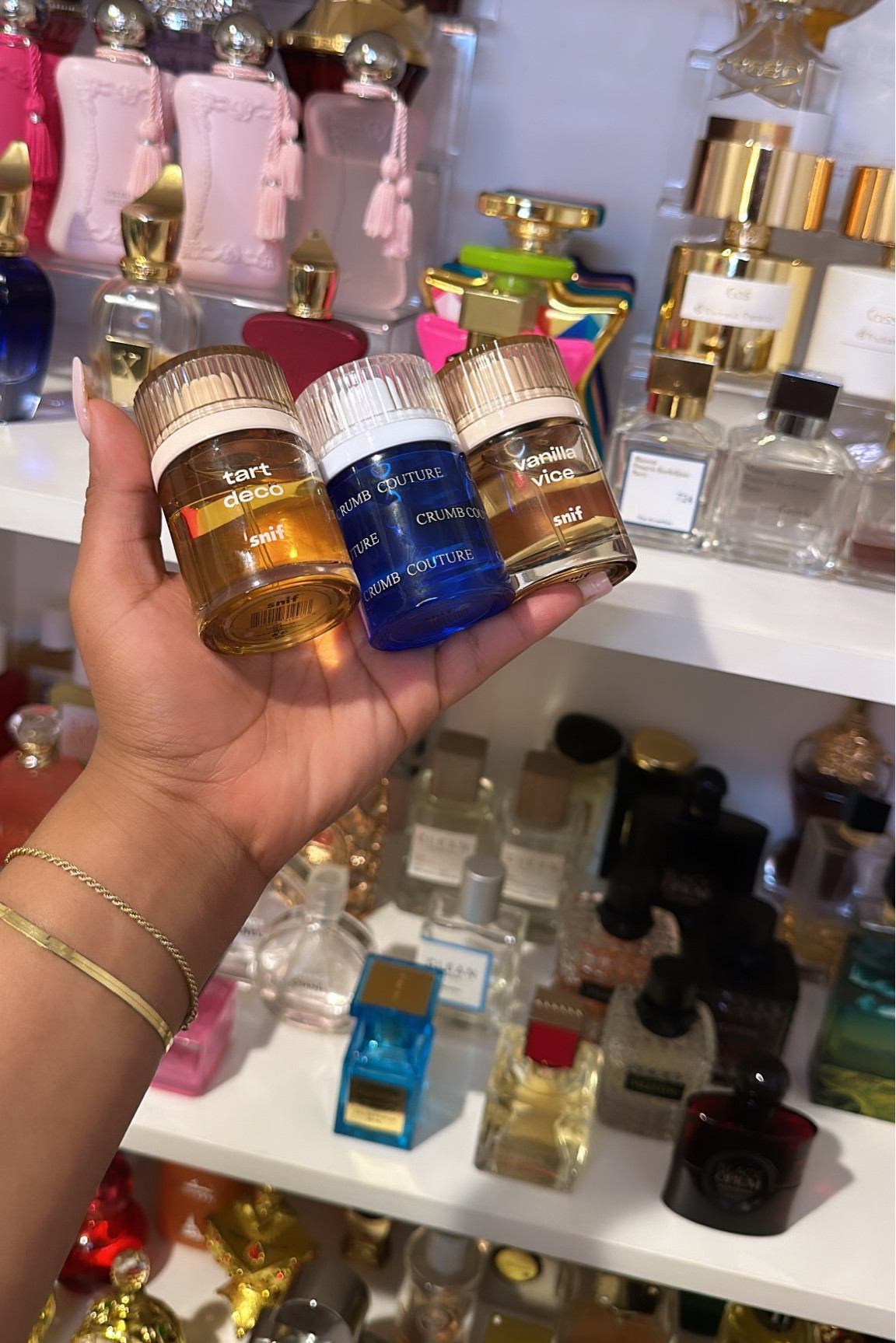 Which SNIF fragrance is your favorite?

3) Tart Deco - a yummy, juicy, mouth-watering, black cherry scent with hints of floral notes🍒🌸

2) Crumb Couture - puréed strawberry jam drizzled over a warm buttery croissant🥐

1) MY FAV! A sugary, woody, complex, warm, vanilla that envelops you like a warm hug!🍨

These scents are perfect for gourmand lovers with a budget friendly price tag less than $100! This size retails $65🤩

#snif #perfume #gourmand #edible #sweetperfume #tartdeco #crumbcouture #vanillavice #affordable #affordableperfume

#LTKfindsunder100 #LTKbeauty #LTKfindsunder50