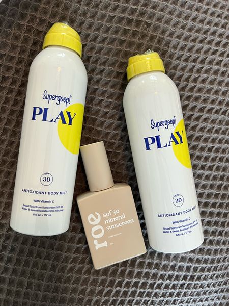 fav sunscreens!

I use roe on madden and supergoop on all of us! just don’t think she’s ready for a spray sunscreen just yet!